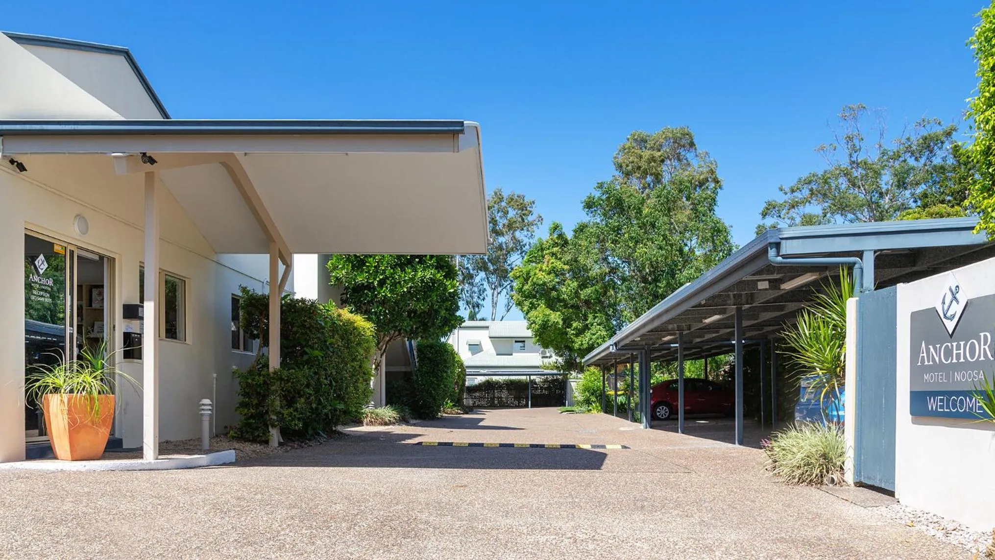 Property building in Anchor Motel Noosa