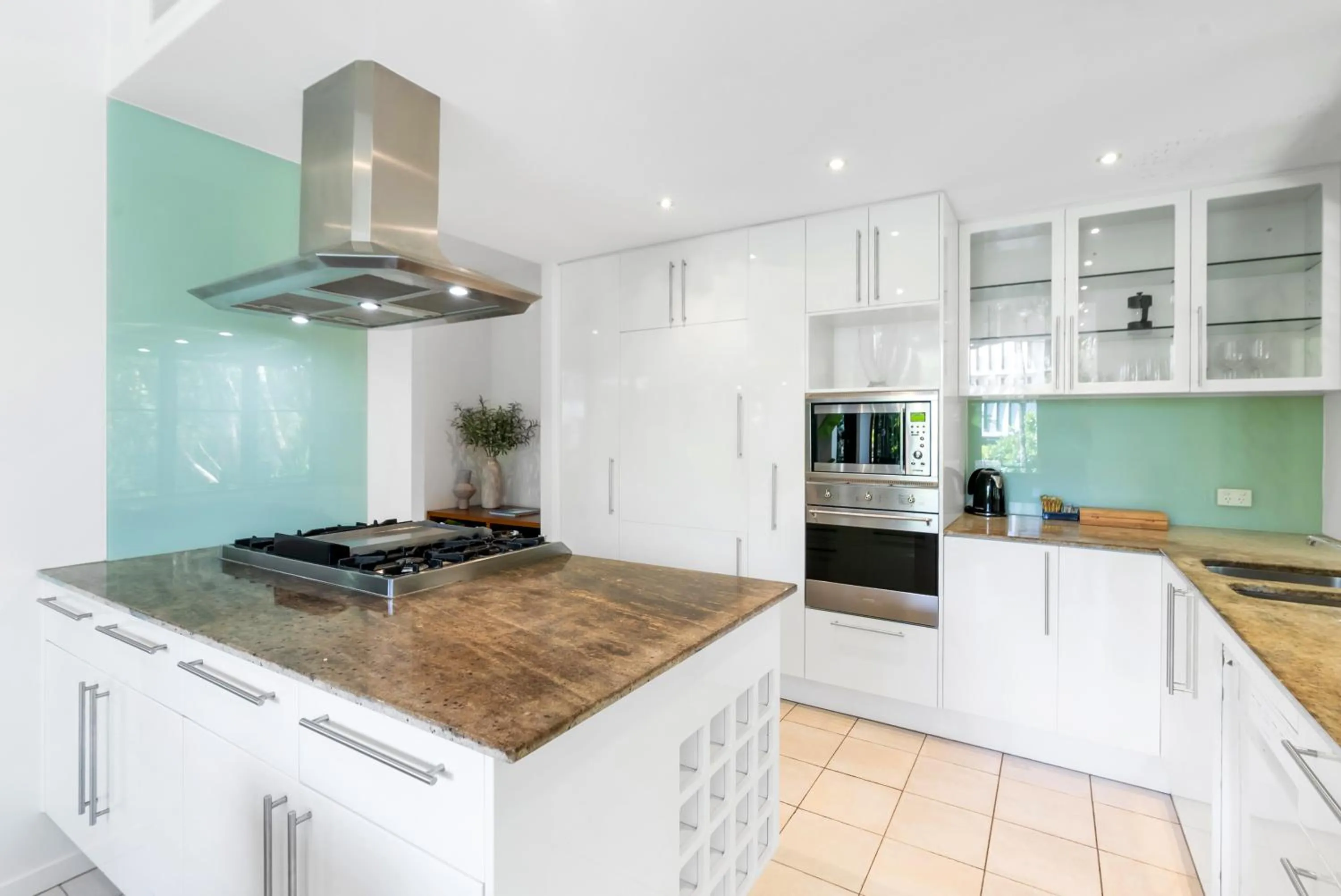 Kitchen or kitchenette in Sanctuary Palm Cove