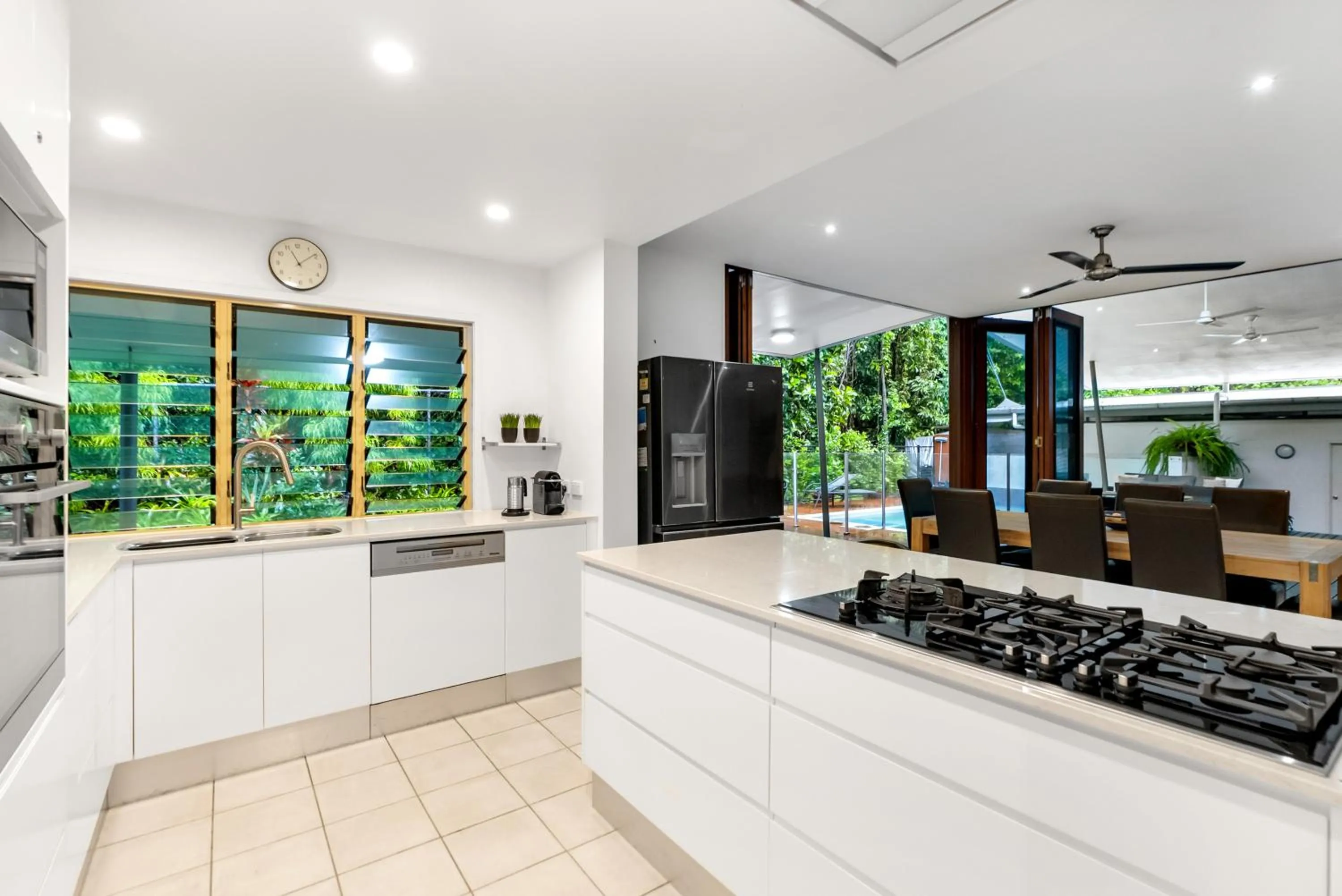 Kitchen or kitchenette in Sanctuary Palm Cove