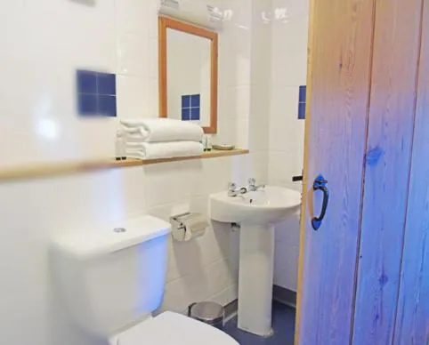 Bathroom in The Falcon At Hatton