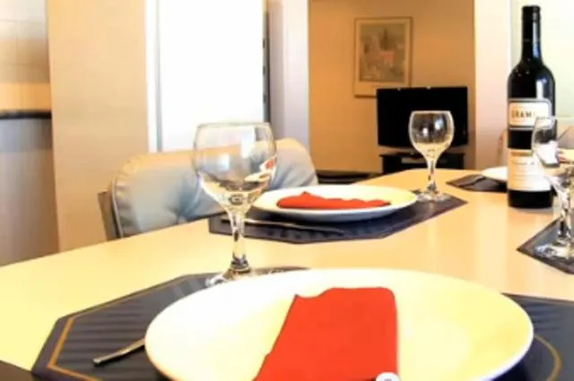 Dining area in Clayton Monash Motor Inn & Serviced Apartments
