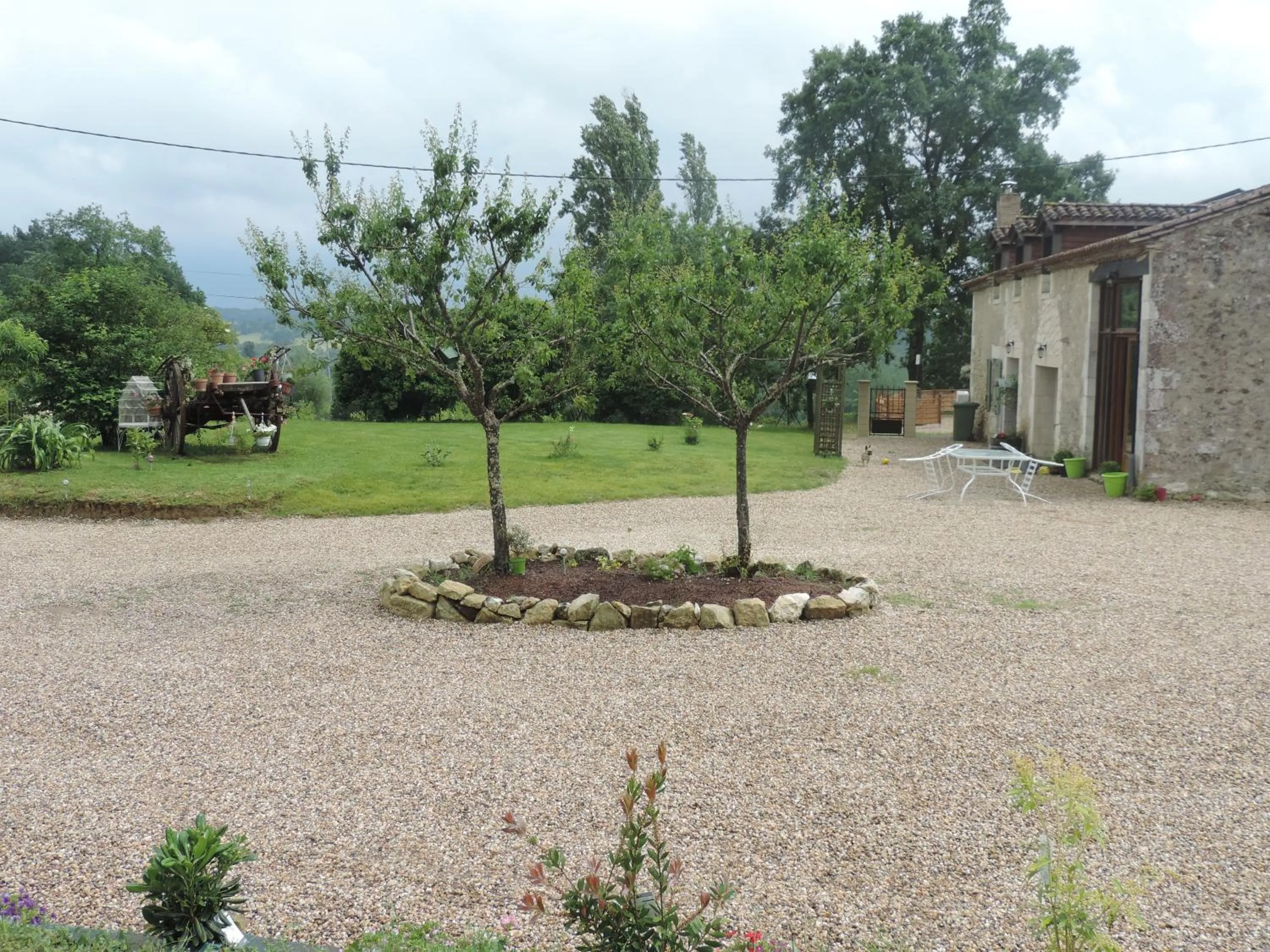 Garden in La Mirabelle