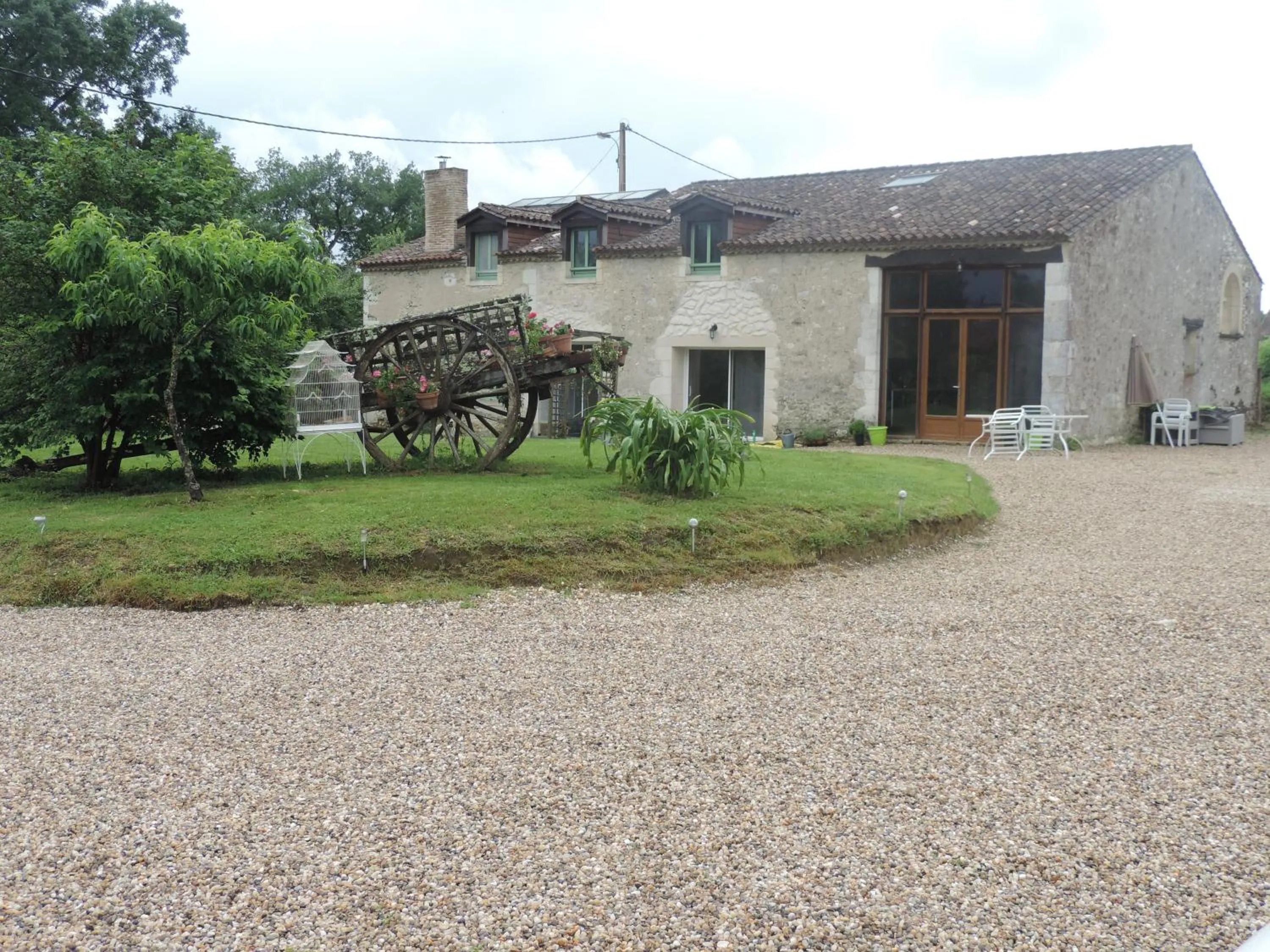Garden in La Mirabelle