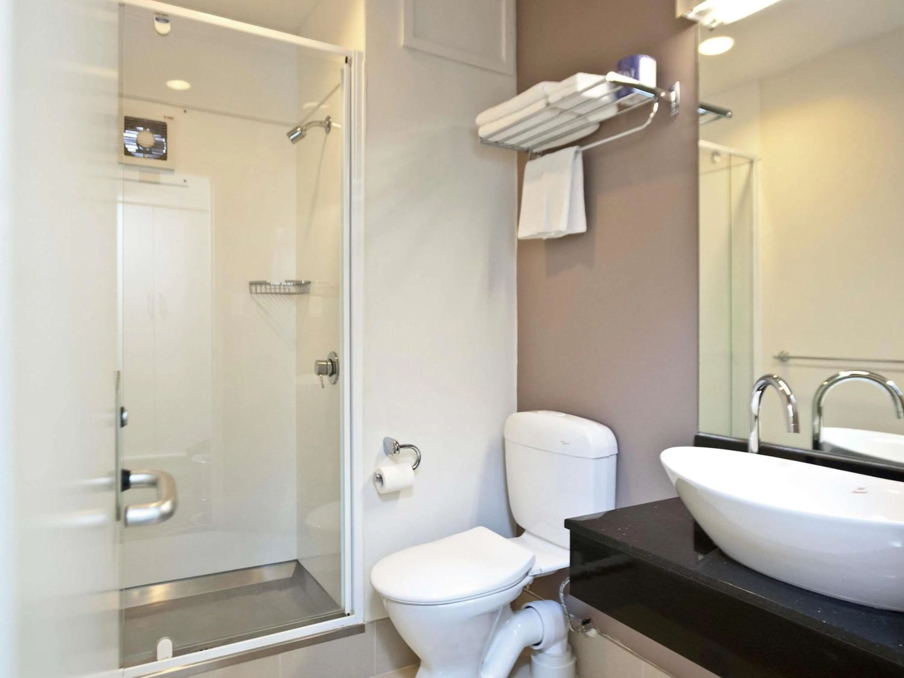 Bedroom in Mercure Wellington Central City Hotel and Apartments