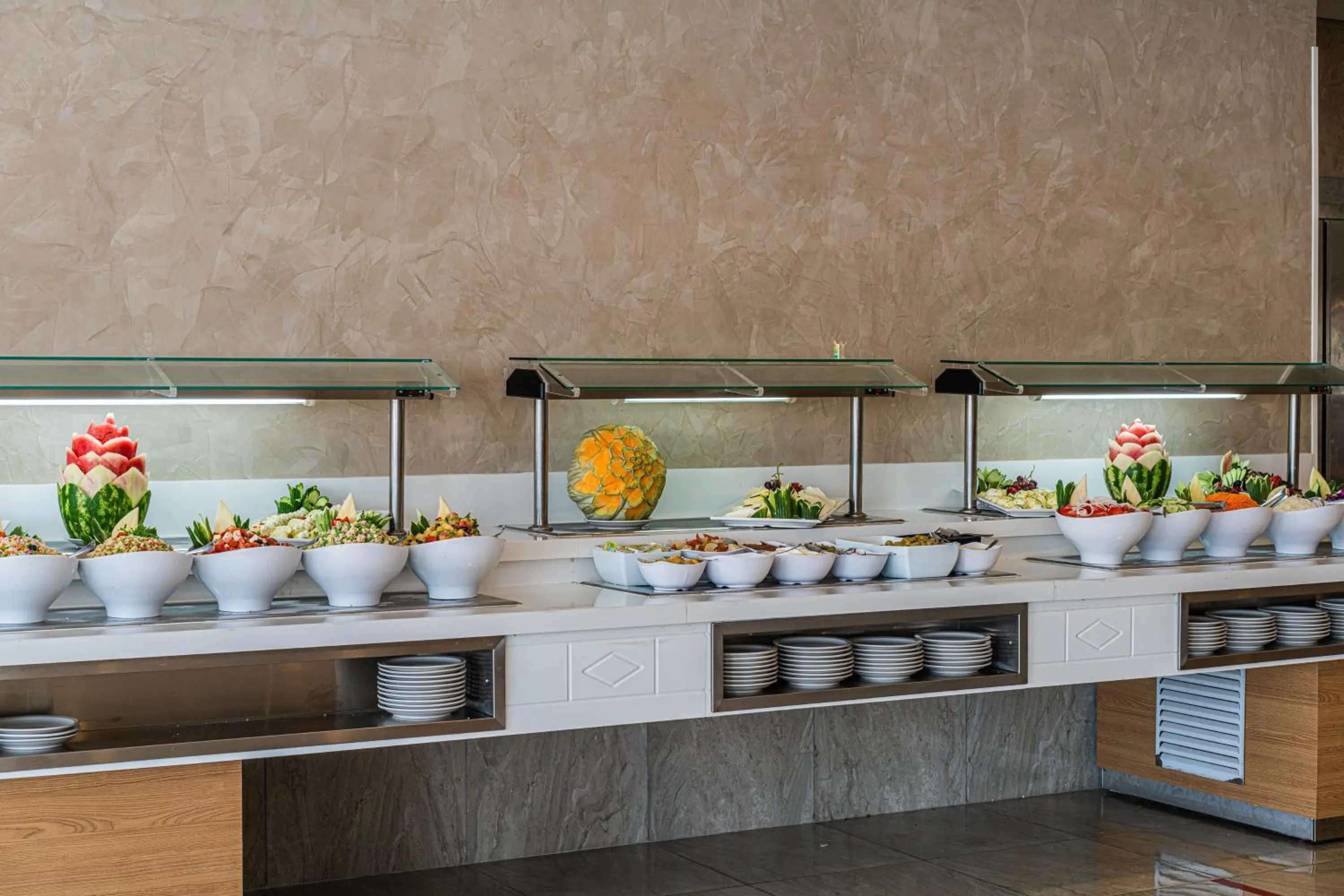 Buffet breakfast in Dar Khayam