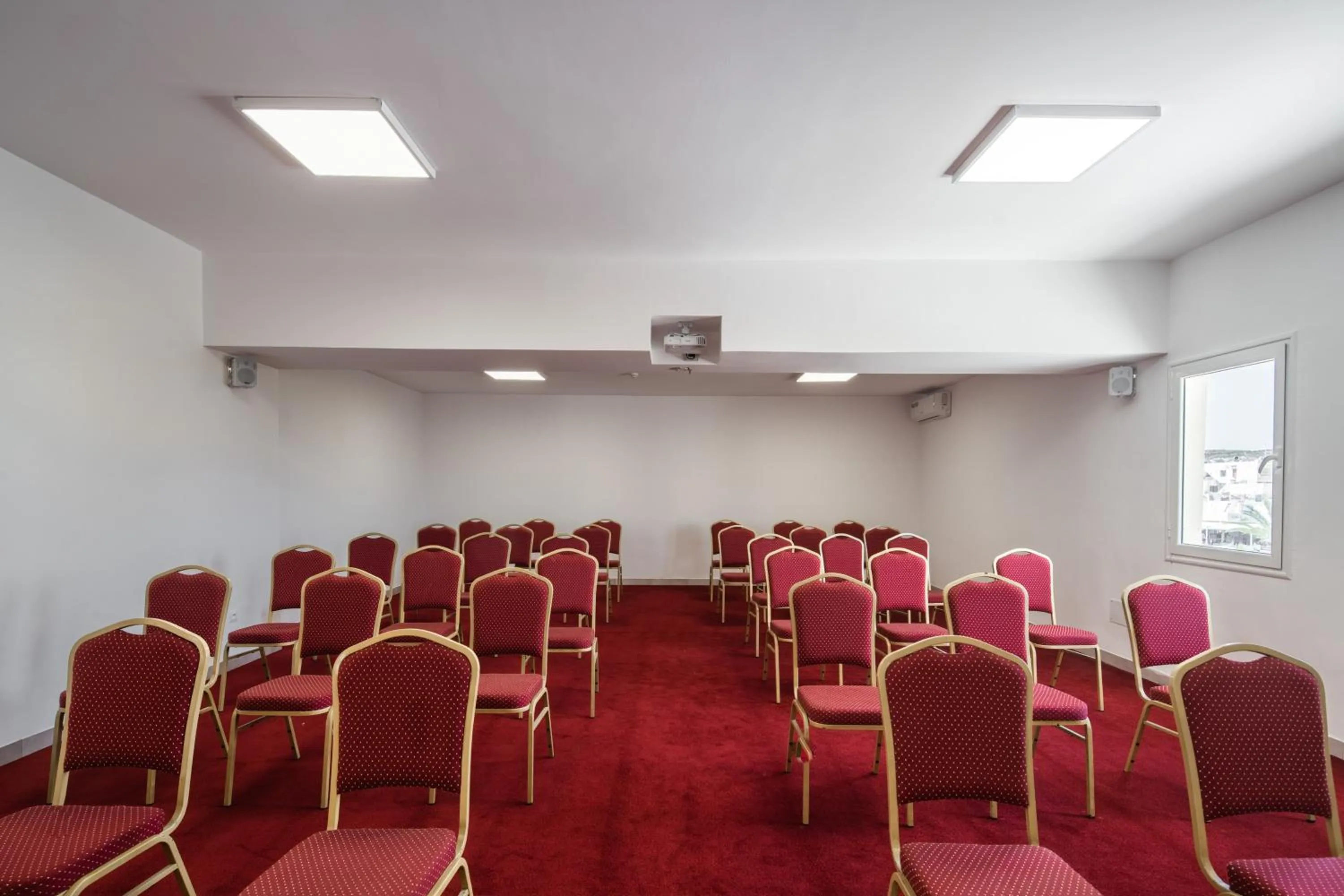 Meeting/conference room in Dar Khayam