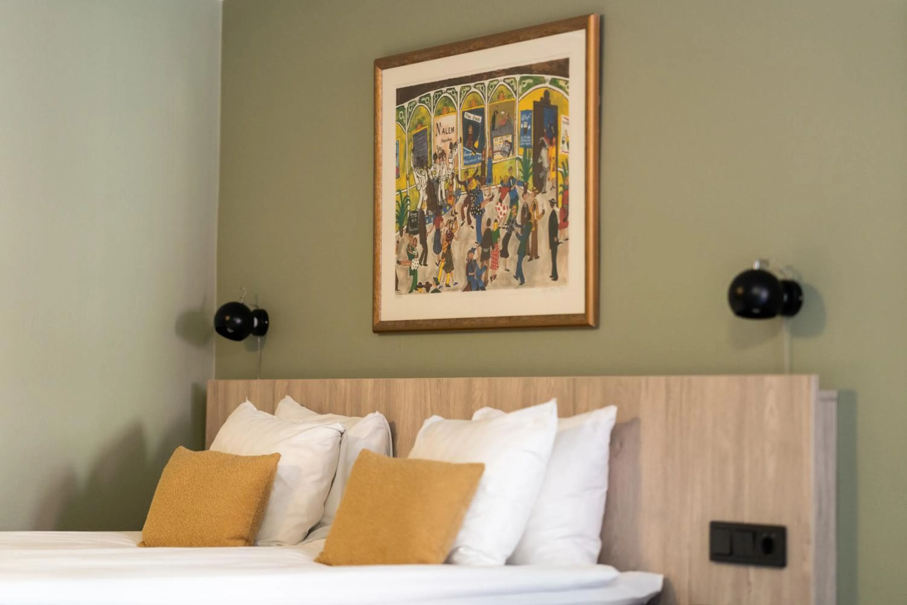 Property building, Bed in Best Western Kom Hotel Stockholm