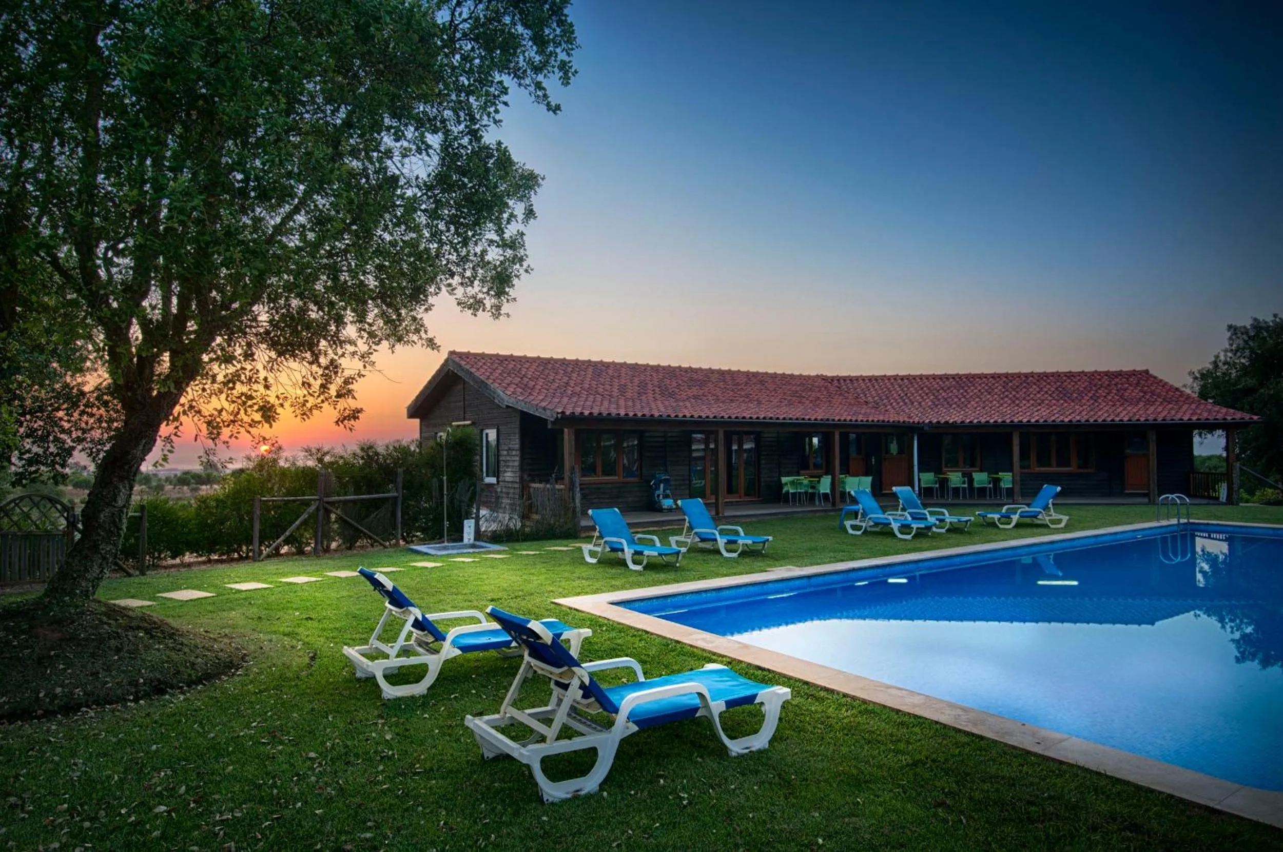 Swimming pool in Monte Da Galrixa