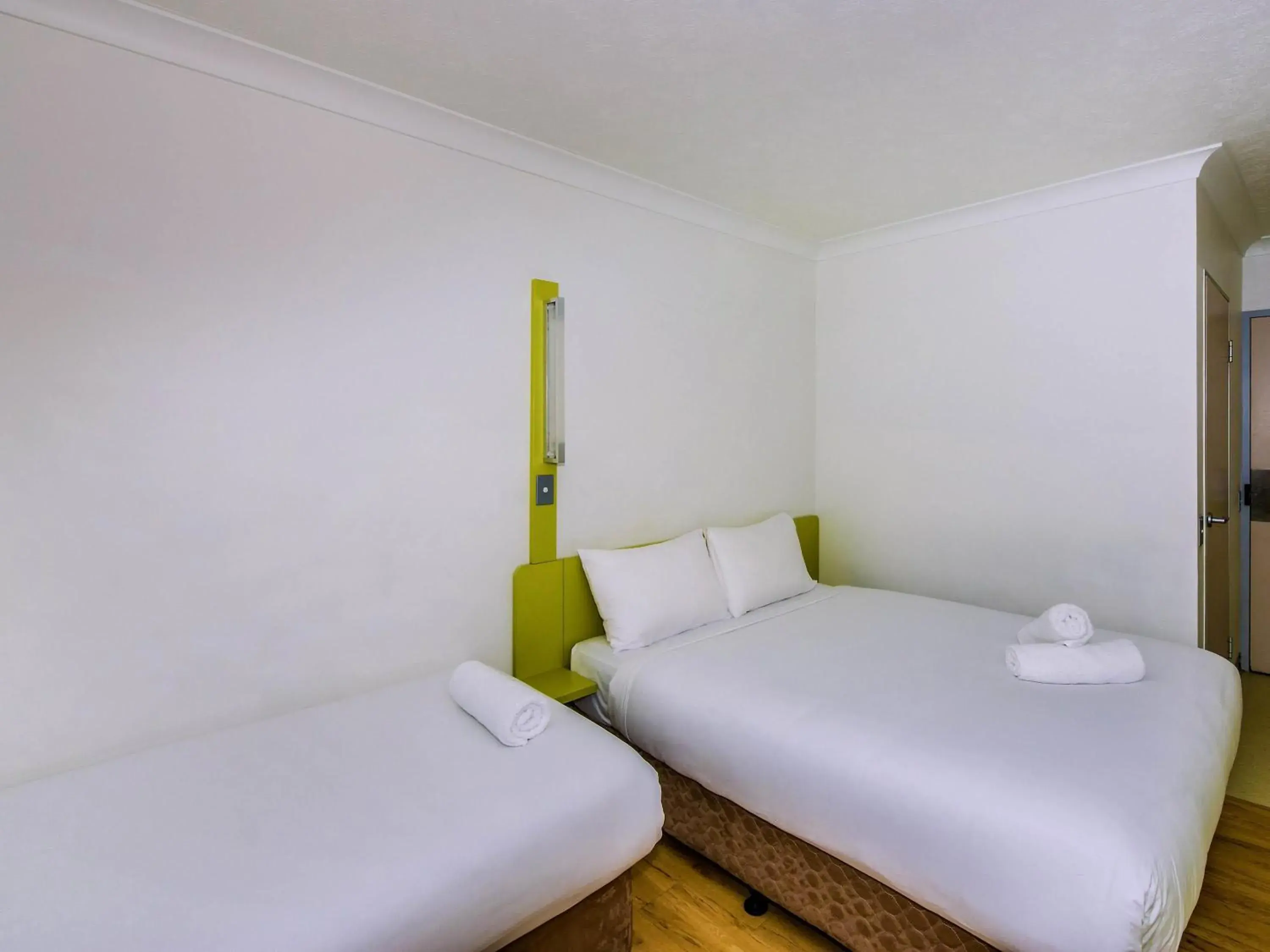 Bedroom, Bed in ibis Budget Brisbane Airport Bedroom, Bed in ibis Budget Brisbane Airport