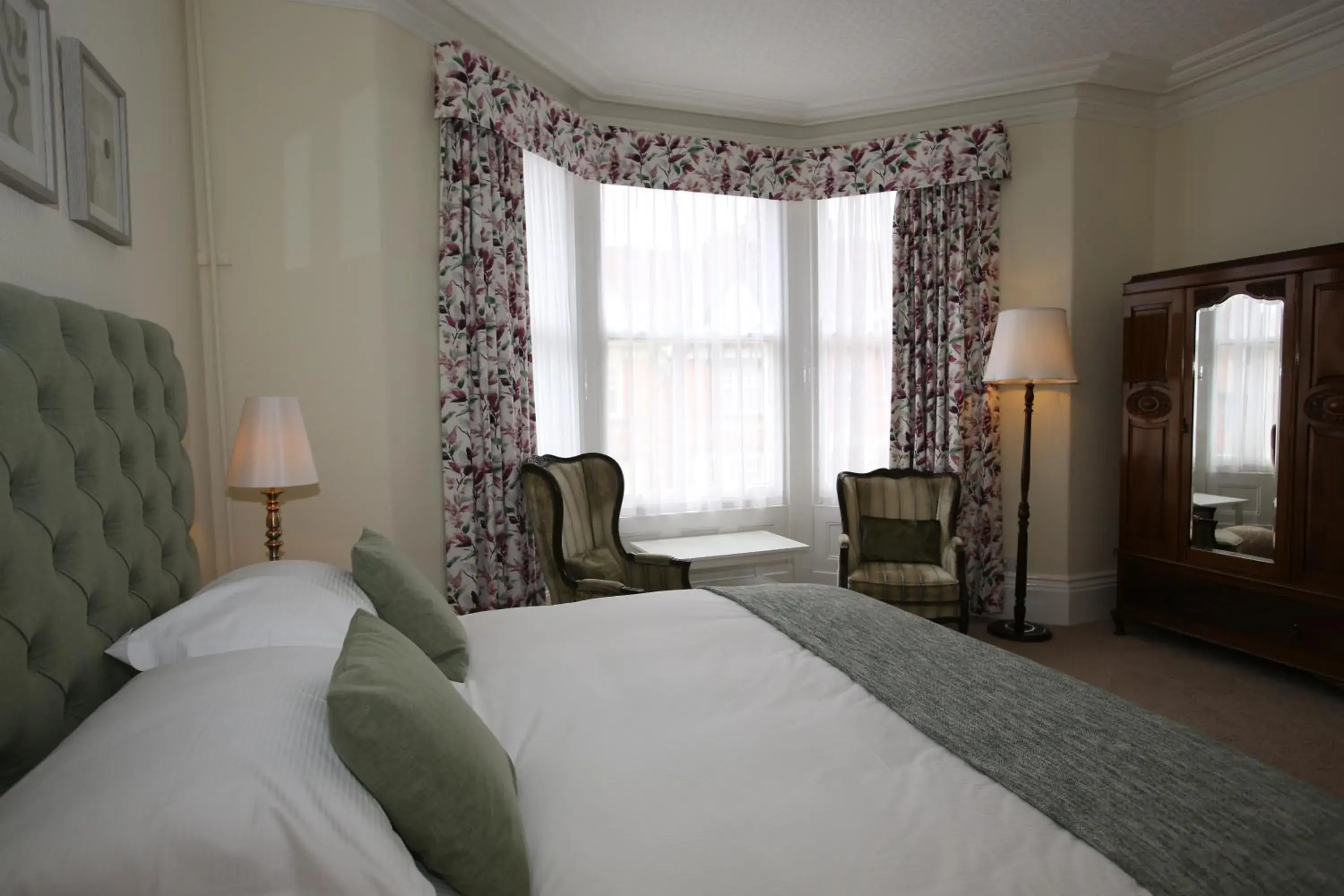 Bedroom, Bed in The Cordelia Bedroom, Bed in The Cordelia