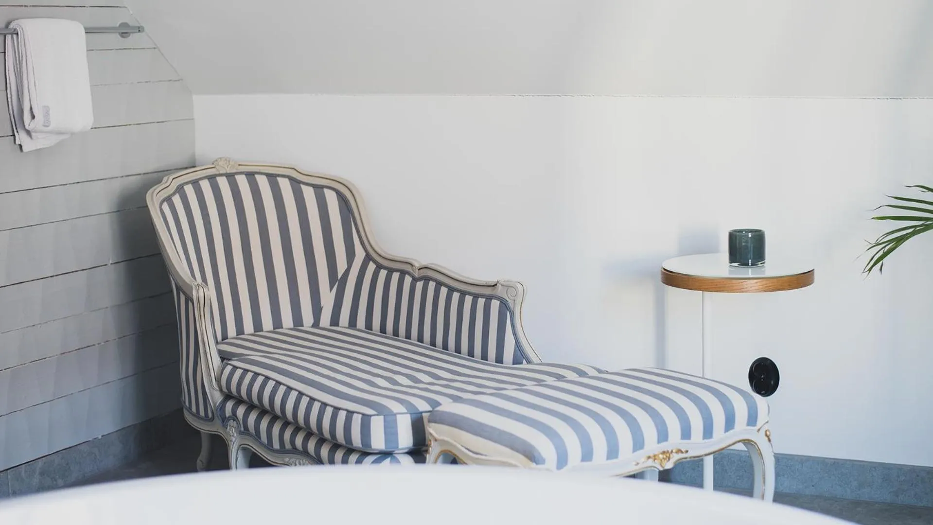 Seating area in V Hotel Helsingborg; BW Premier Collection