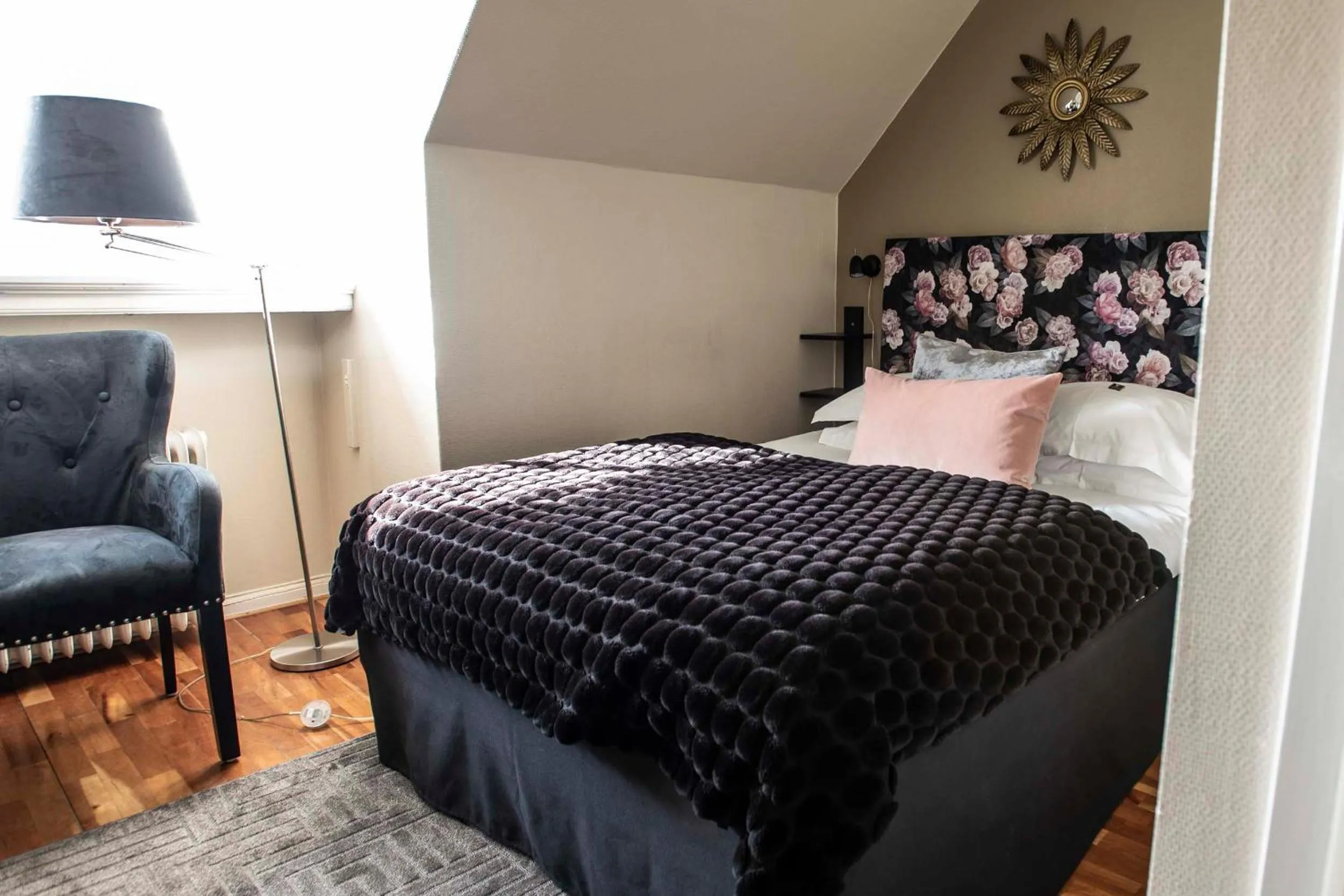 Photo of the whole room, Bed in V Hotel Helsingborg; BW Premier Collection