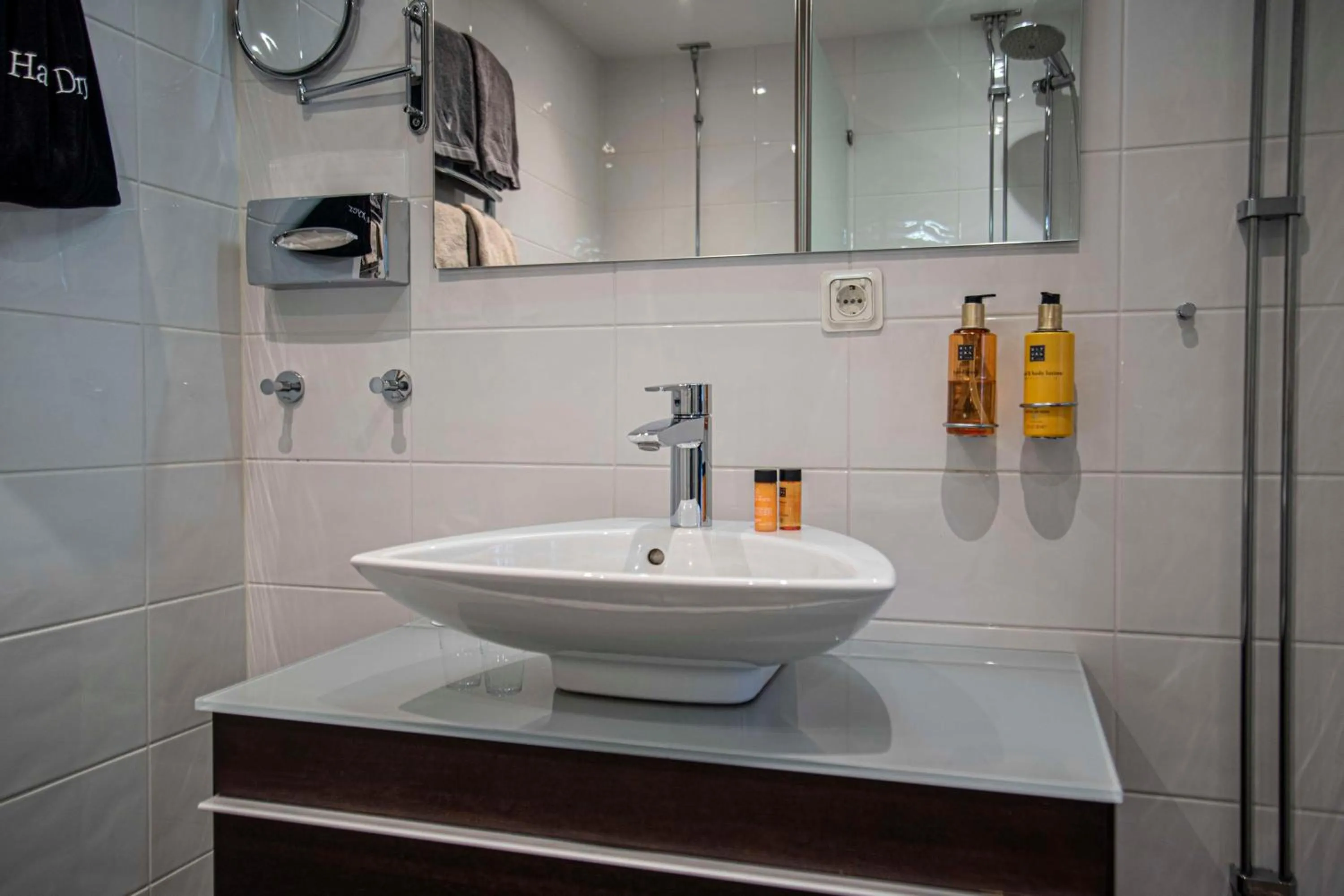 Bathroom in V Hotel Helsingborg; BW Premier Collection