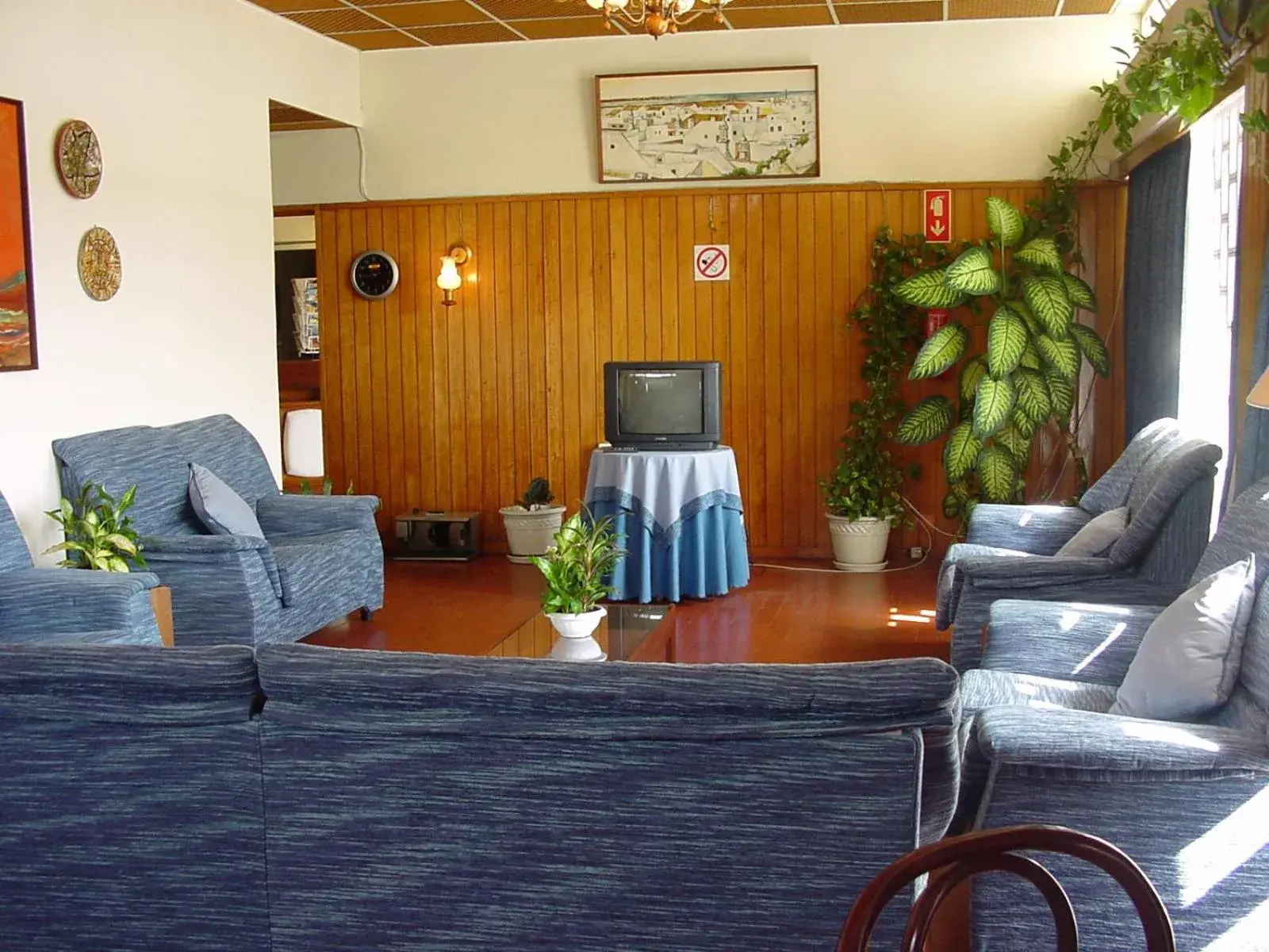 Lounge or bar in Aeromar Beach Hotel Lounge or bar in Aeromar Beach Hotel
