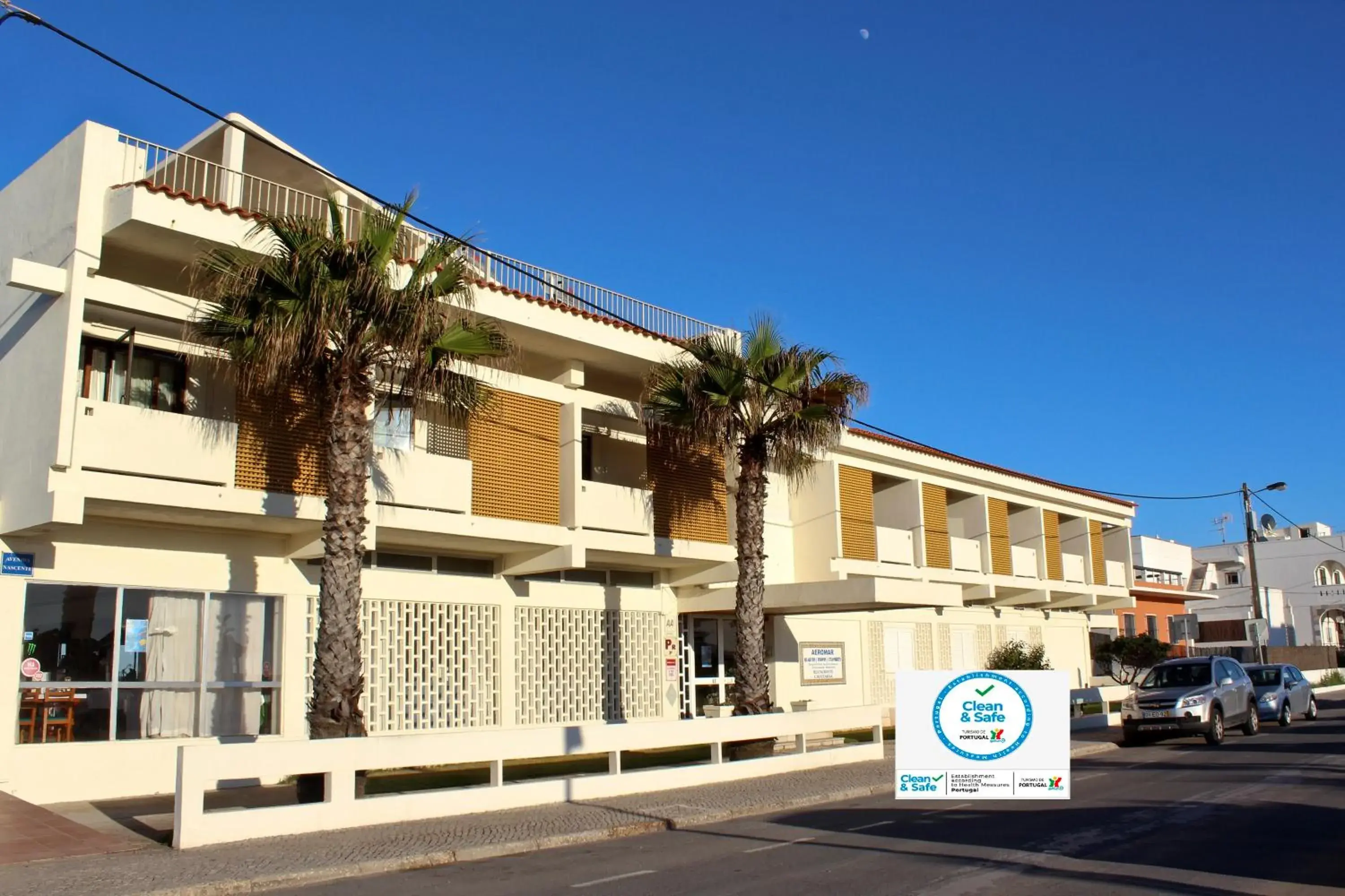 Facade/entrance in Aeromar Beach Hotel Facade/entrance in Aeromar Beach Hotel