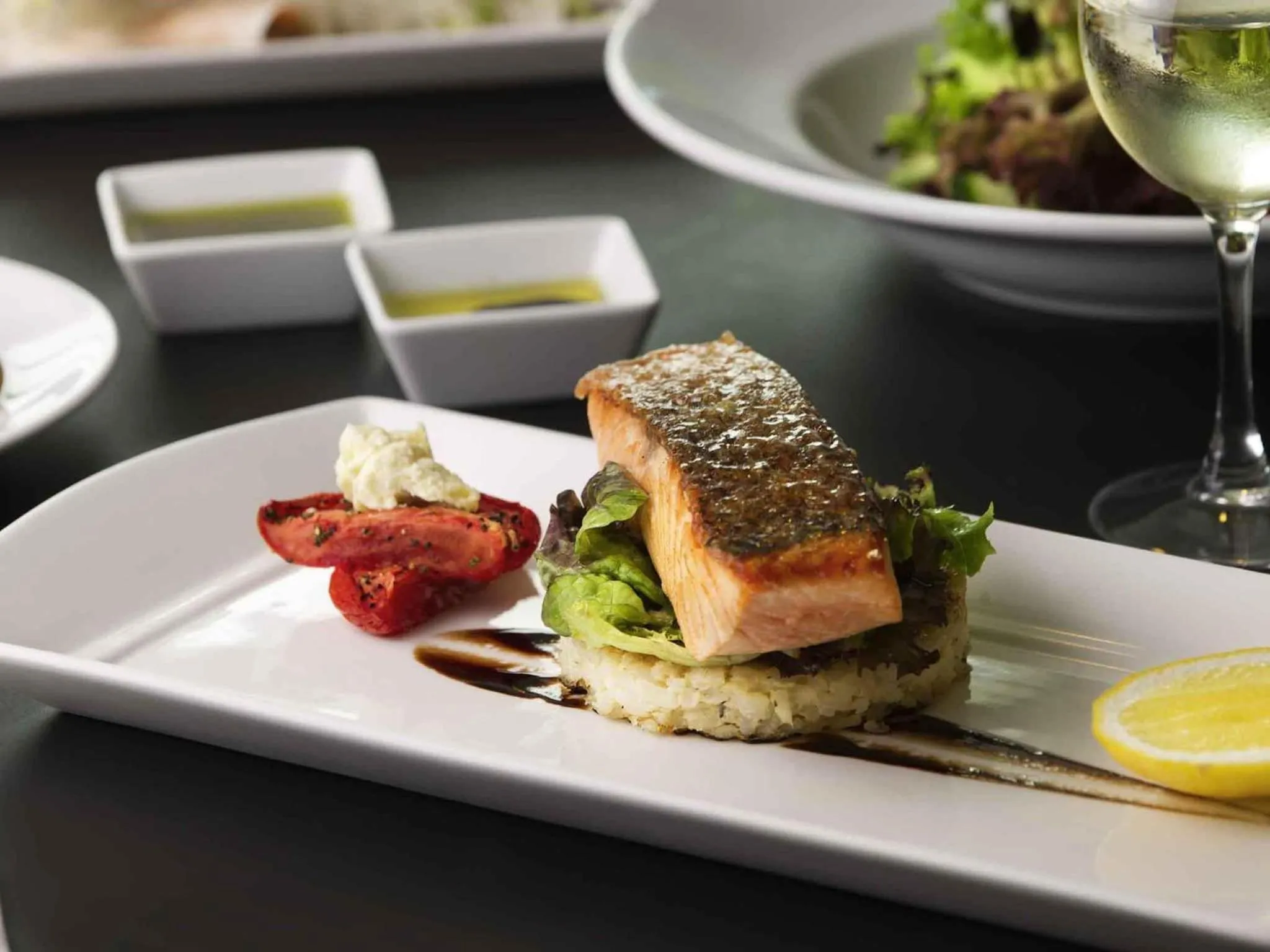 Restaurant/places to eat in Novotel Brisbane Airport