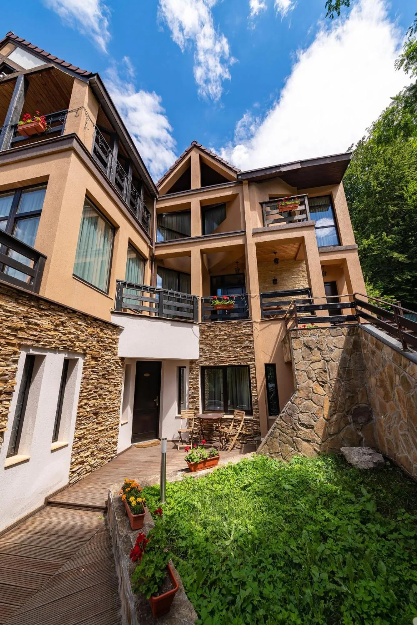 Property building in Casa Freya