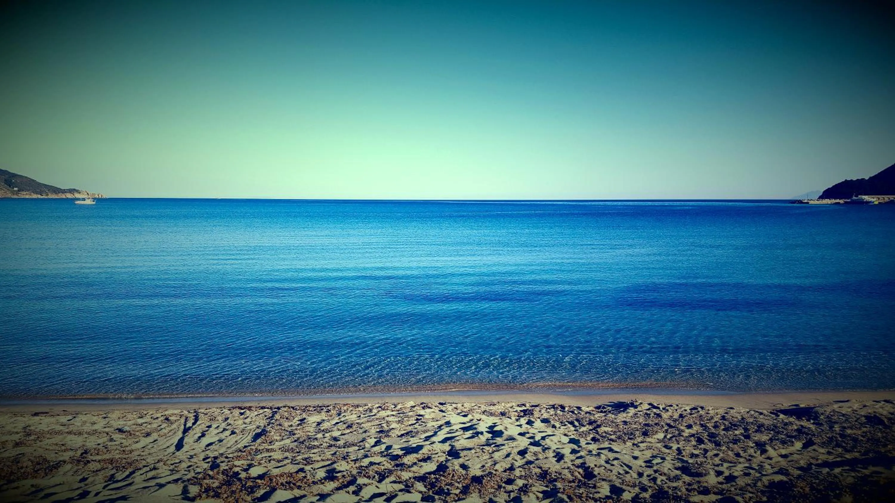 Beach in Hotel Punto Verde