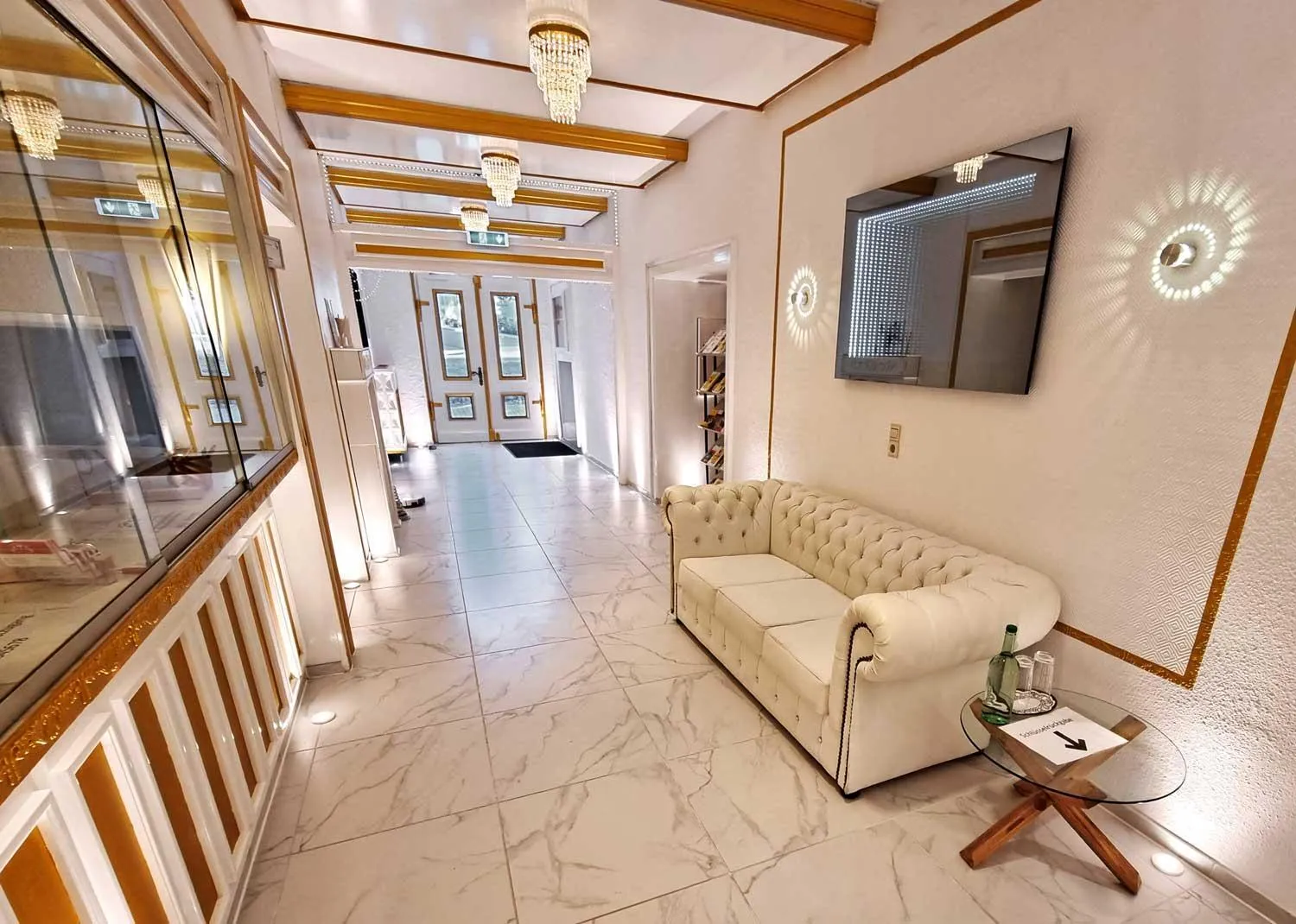 Lobby or reception in Gesundheitshotel Rössle