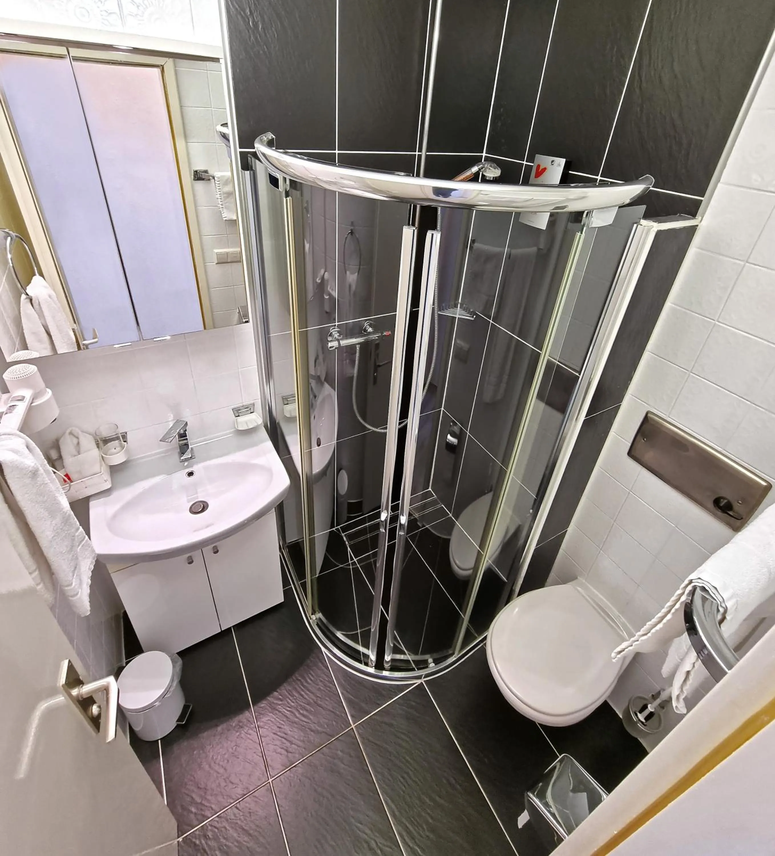 Bathroom in Gesundheitshotel Rössle