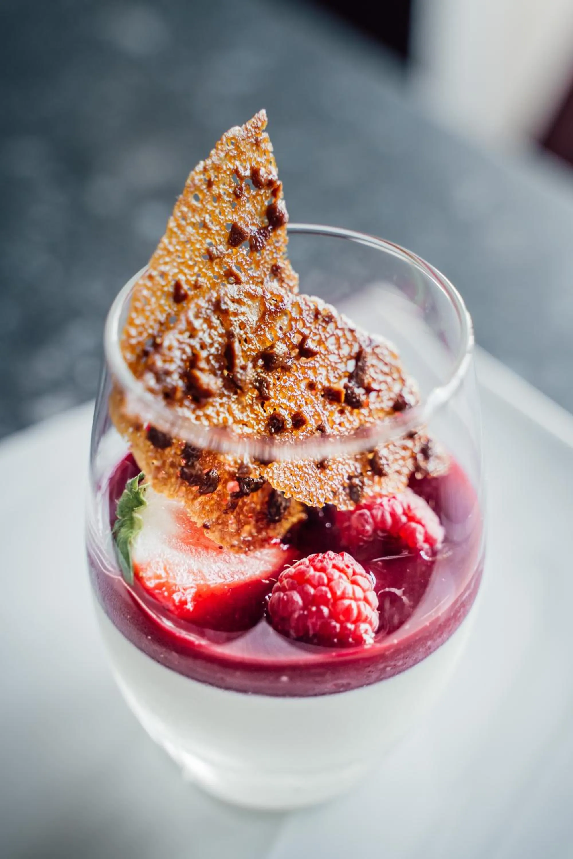 Restaurant/places to eat in Dormy House