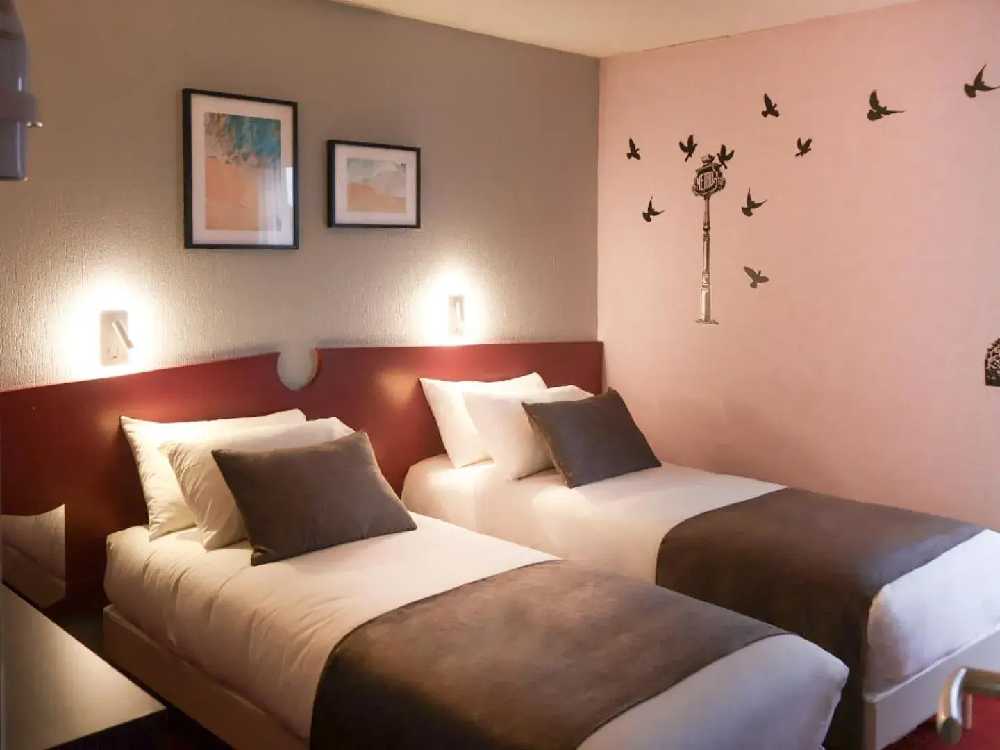 Bedroom, Bed in Rinascitel Larmor Plage Bedroom, Bed in Rinascitel Larmor Plage