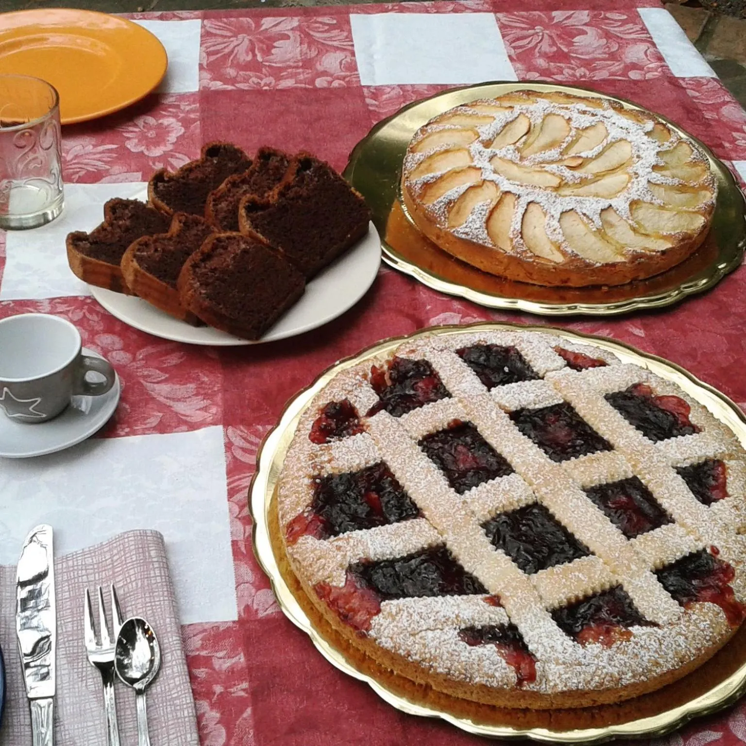 Italian breakfast in B&B Il Girasole