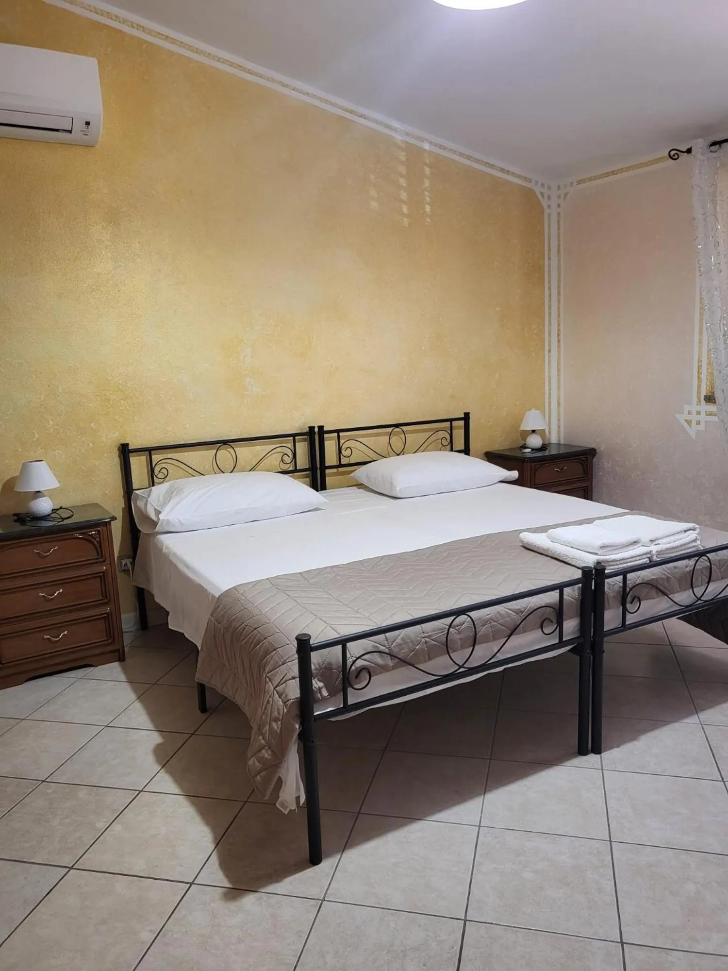 Bedroom, Bed in B&B Il Girasole