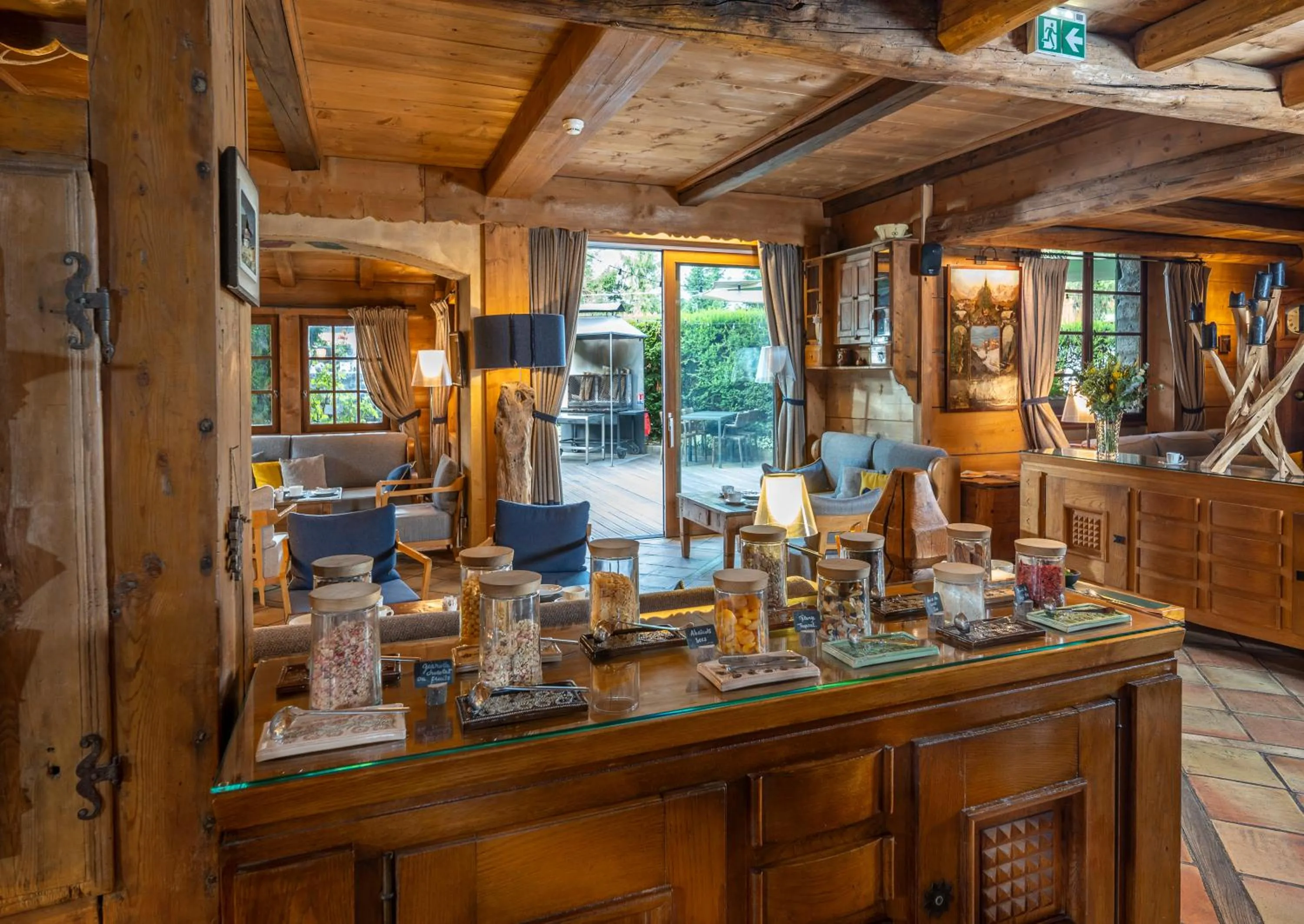 Breakfast in Au Coin Du Feu