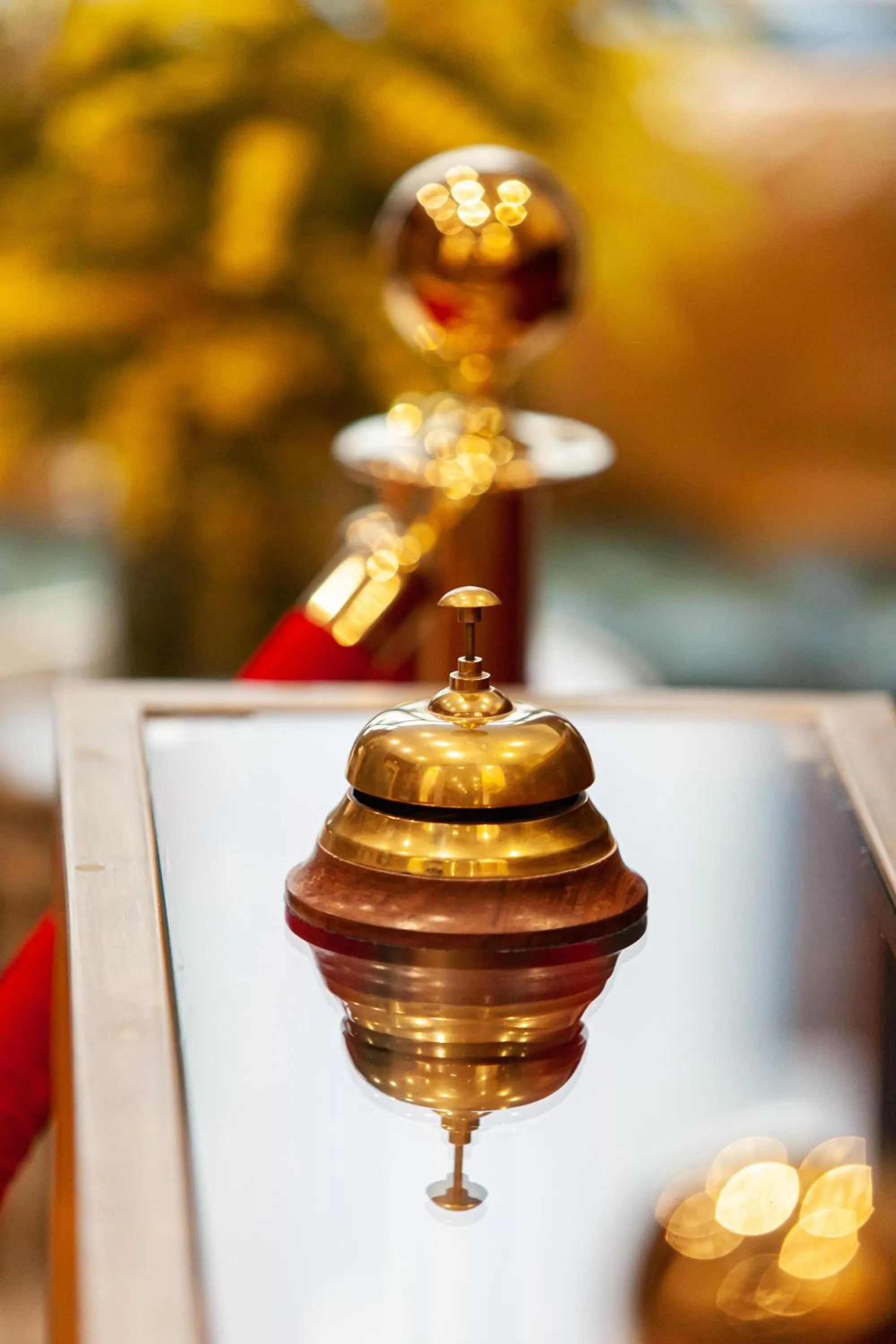 Lobby or reception in Hôtel Churchill Bordeaux Centre