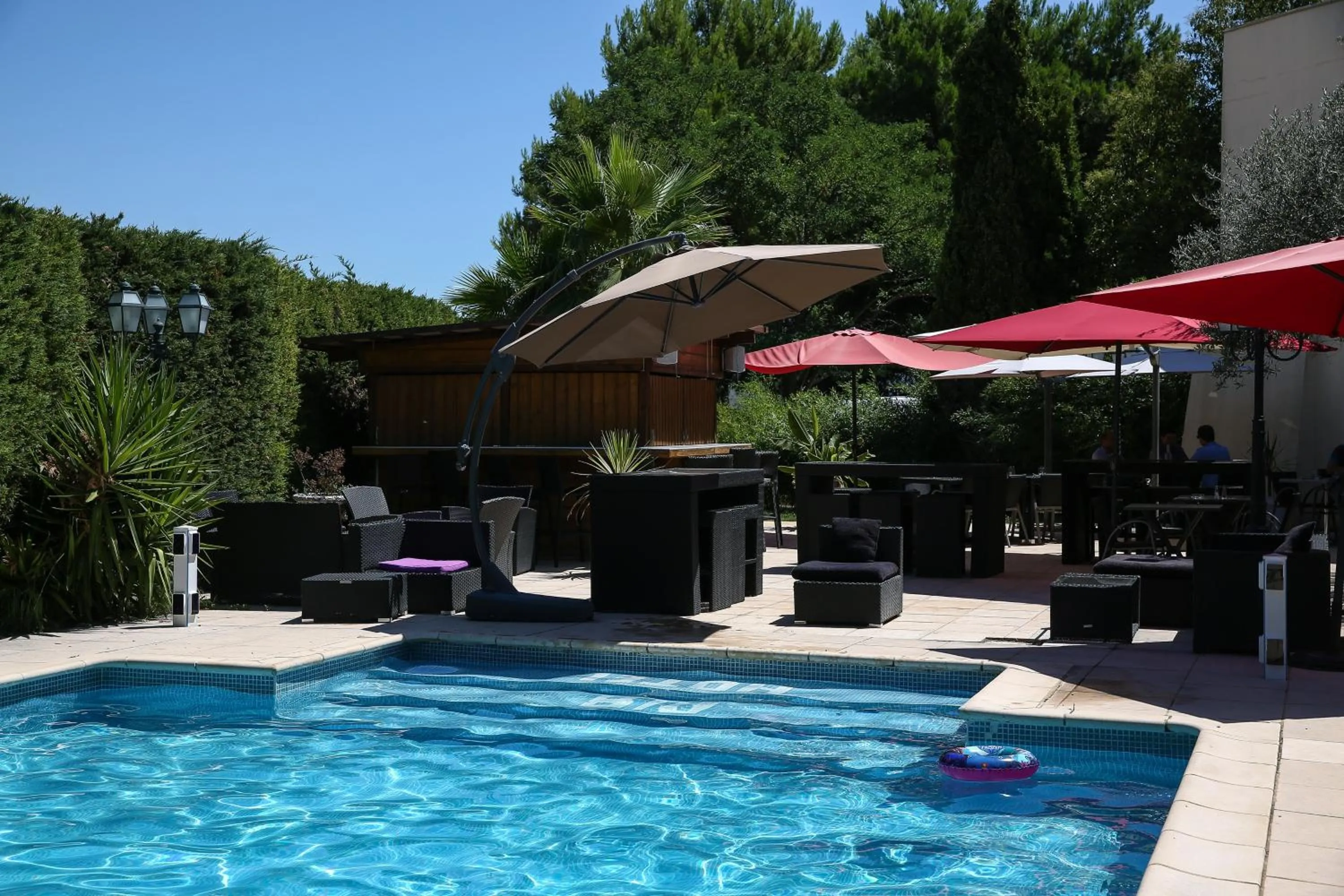 Restaurant/places to eat in Aeroport Hotel - Parc Expo