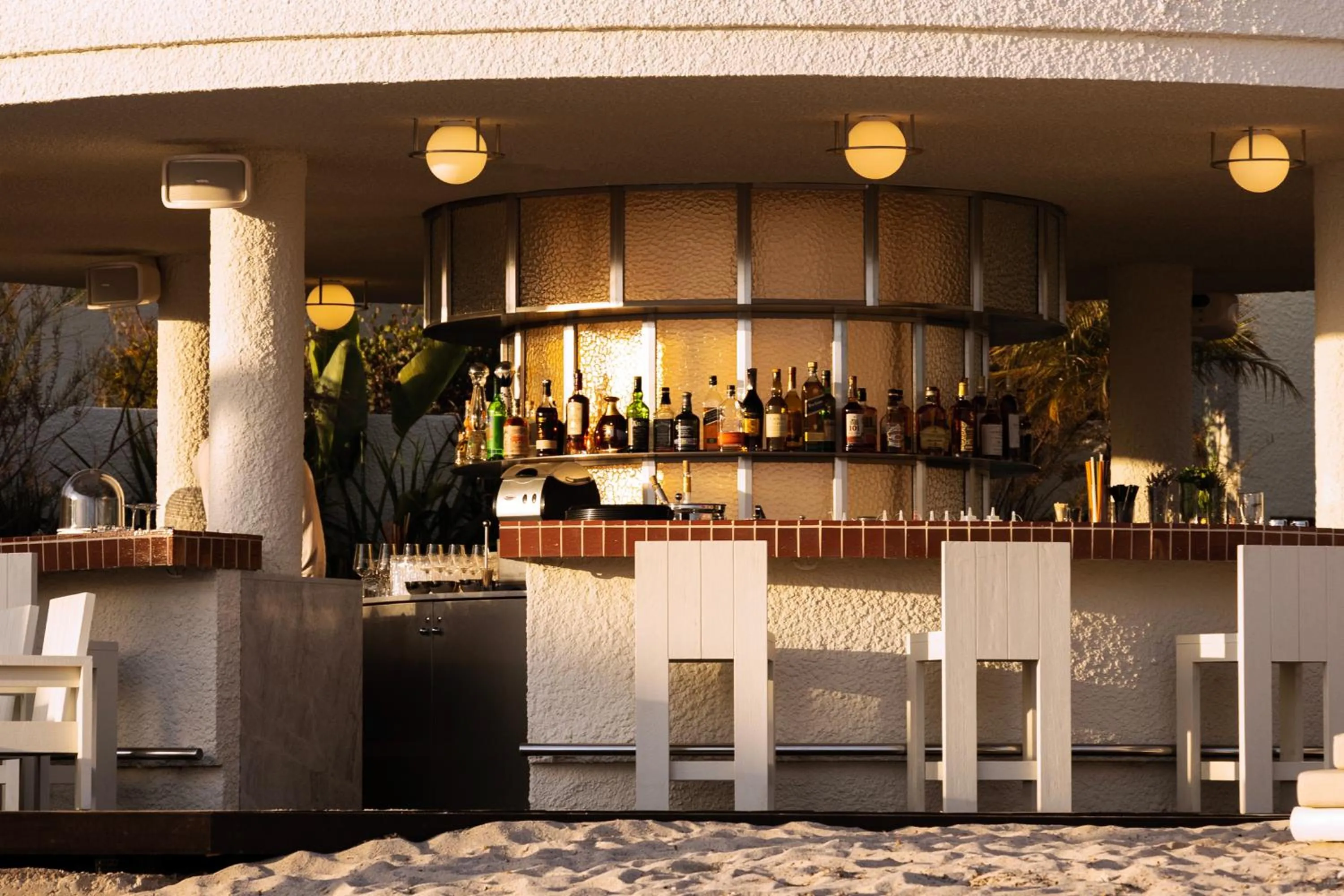 Lounge or bar in Cap d'Antibes Beach Hotel