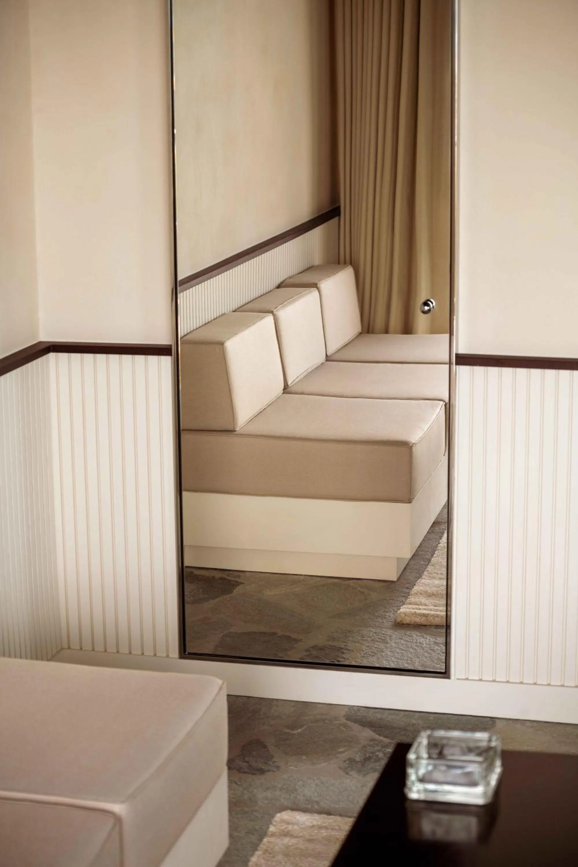 Seating area, Bed in Cap d'Antibes Beach Hotel