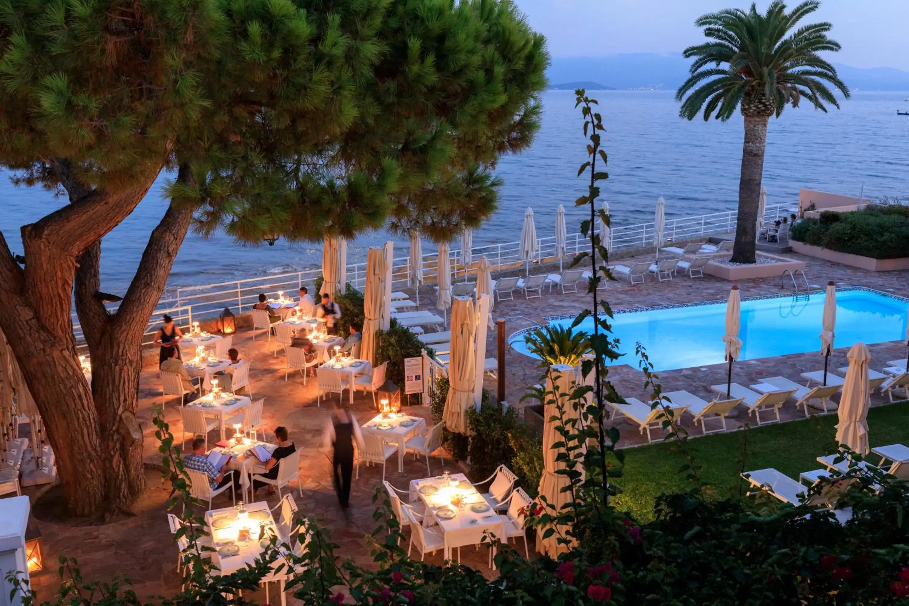 Restaurant/places to eat in Hôtel Les Mouettes - Teritoria Restaurant/places to eat in Hôtel Les Mouettes - Teritoria