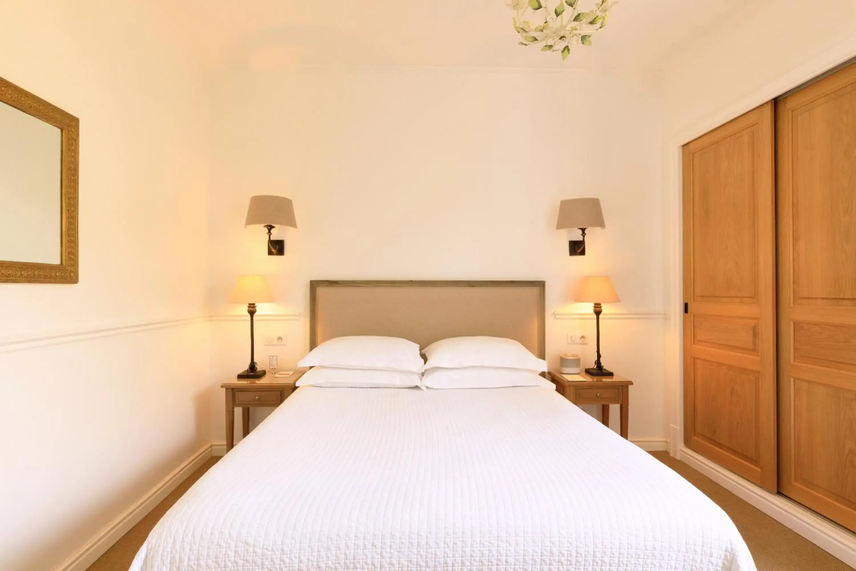 Bed in Hôtel Les Mouettes - Teritoria Bed in Hôtel Les Mouettes - Teritoria