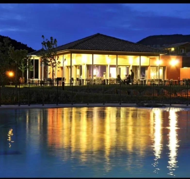 Restaurant/places to eat in Domaine Saint Estève