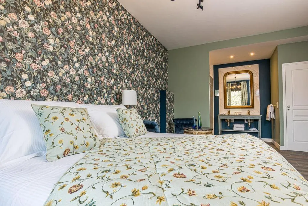 Bed in Le Relais Des Chartreuses