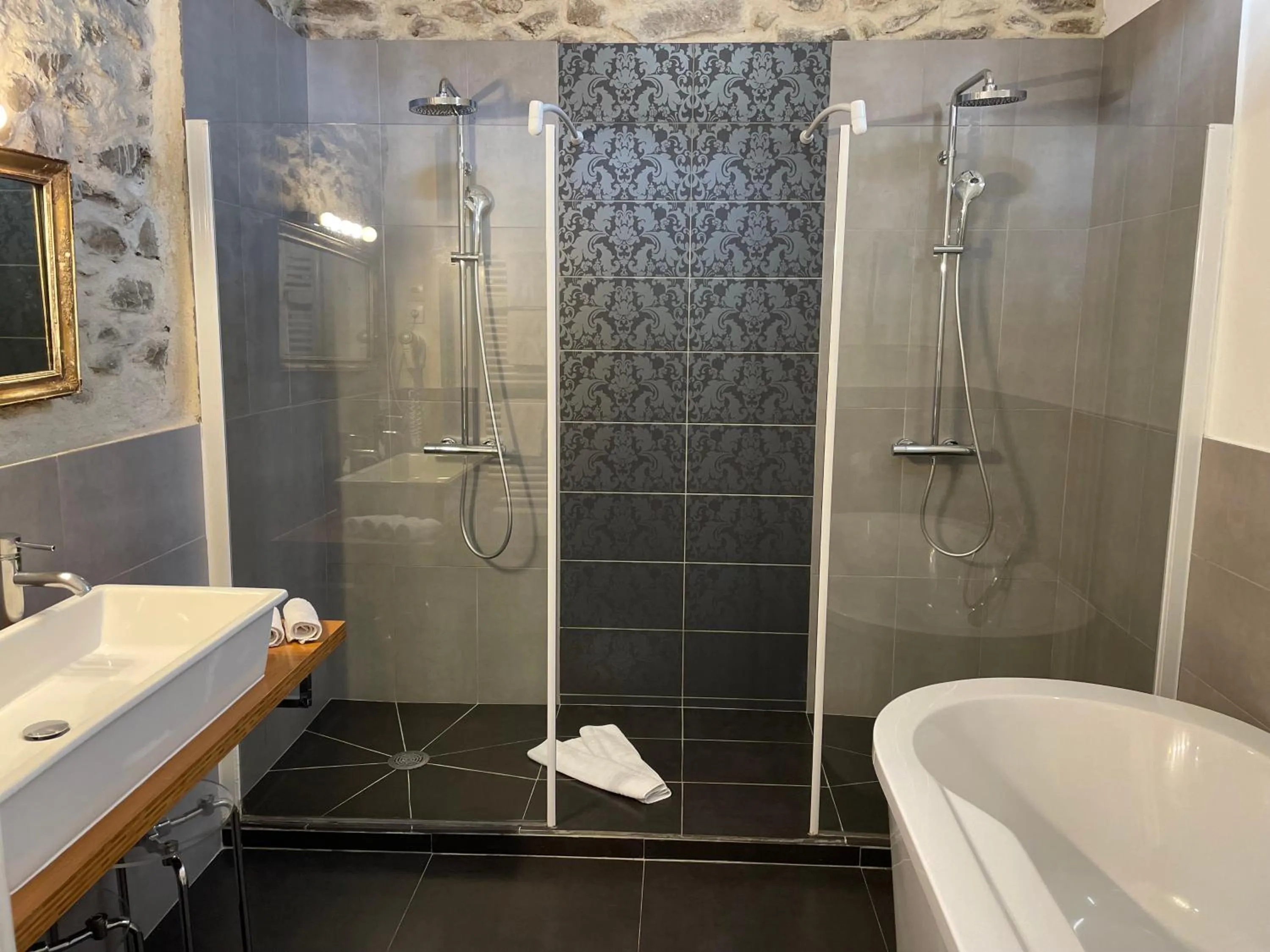 Le Relais Des Chartreuses