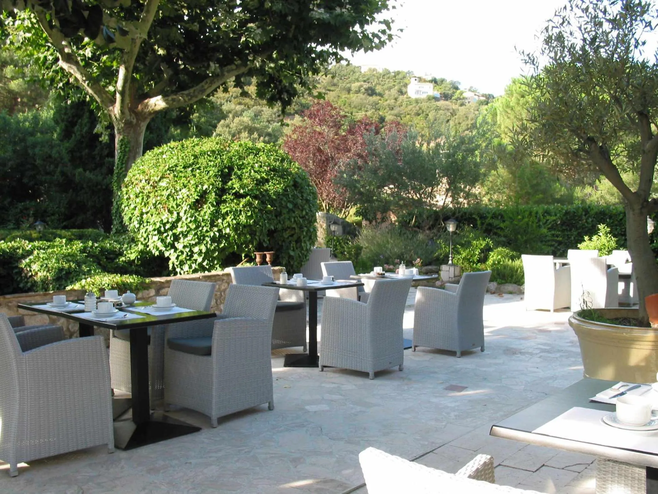 Restaurant/places to eat in Le Relais Des Chartreuses