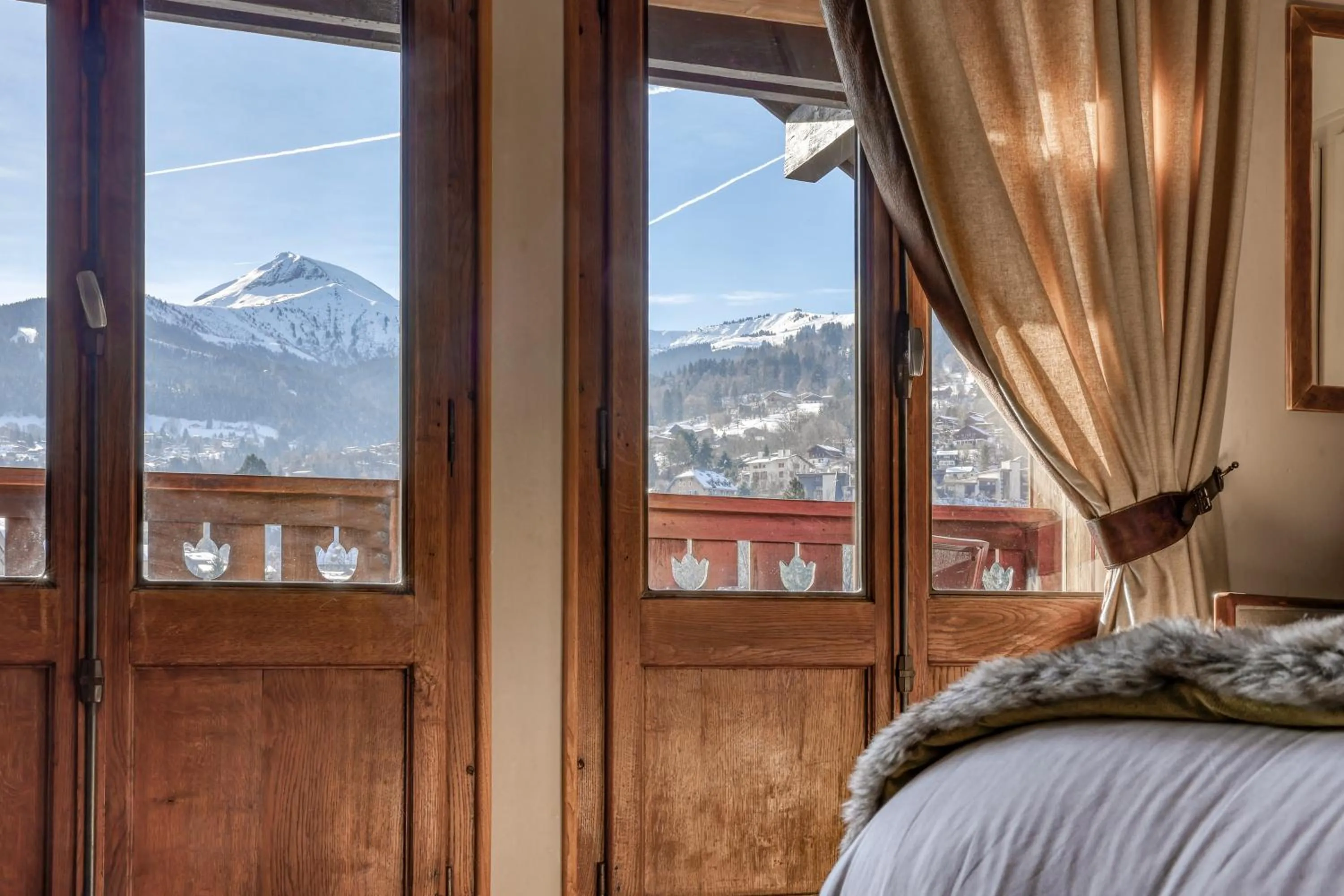 Bed in Coeur des Neiges