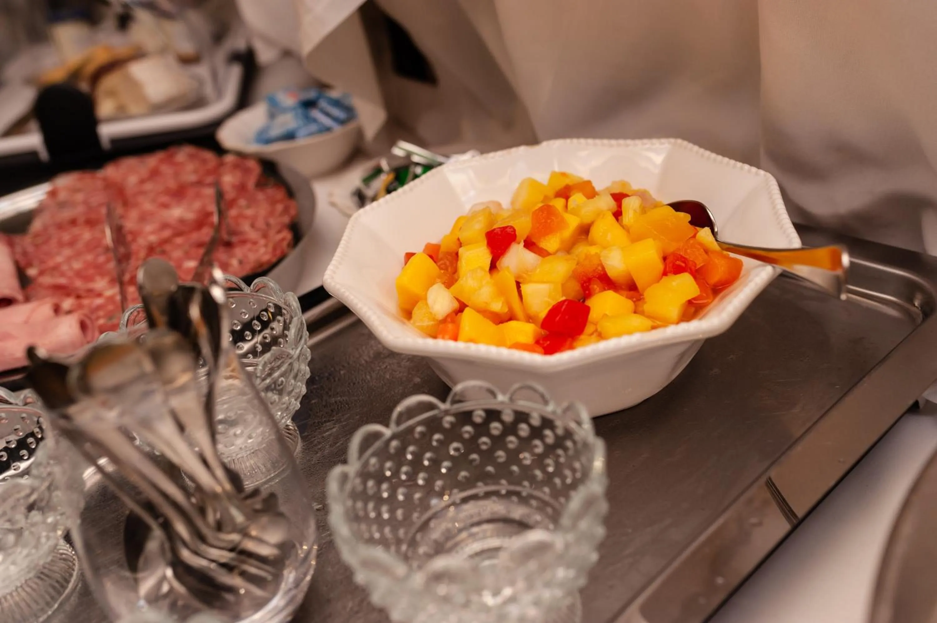 Buffet breakfast in Hôtel La Gentilhommière