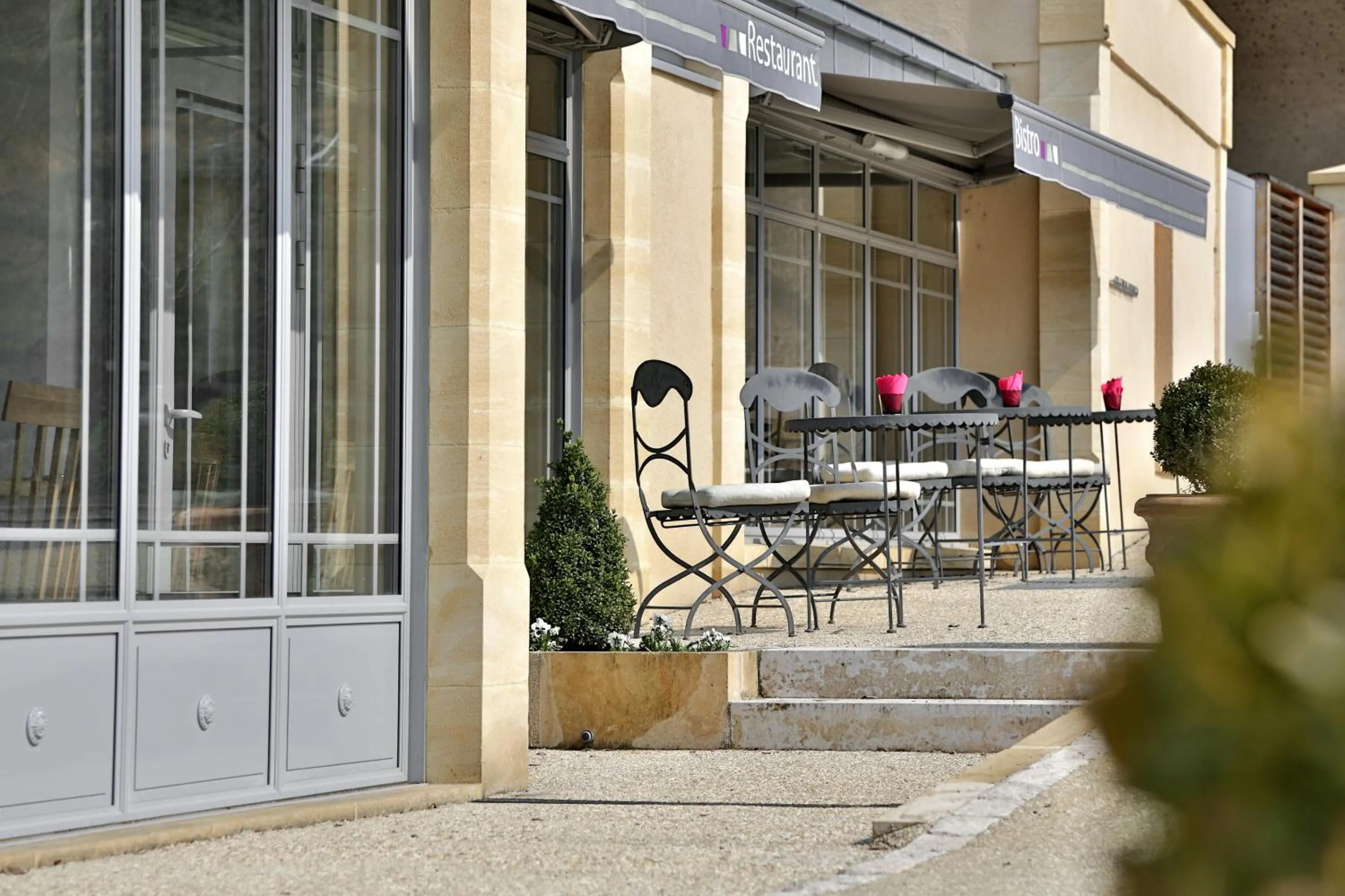 Restaurant/places to eat in Les Glycines - Hôtel & Spa - Teritoria