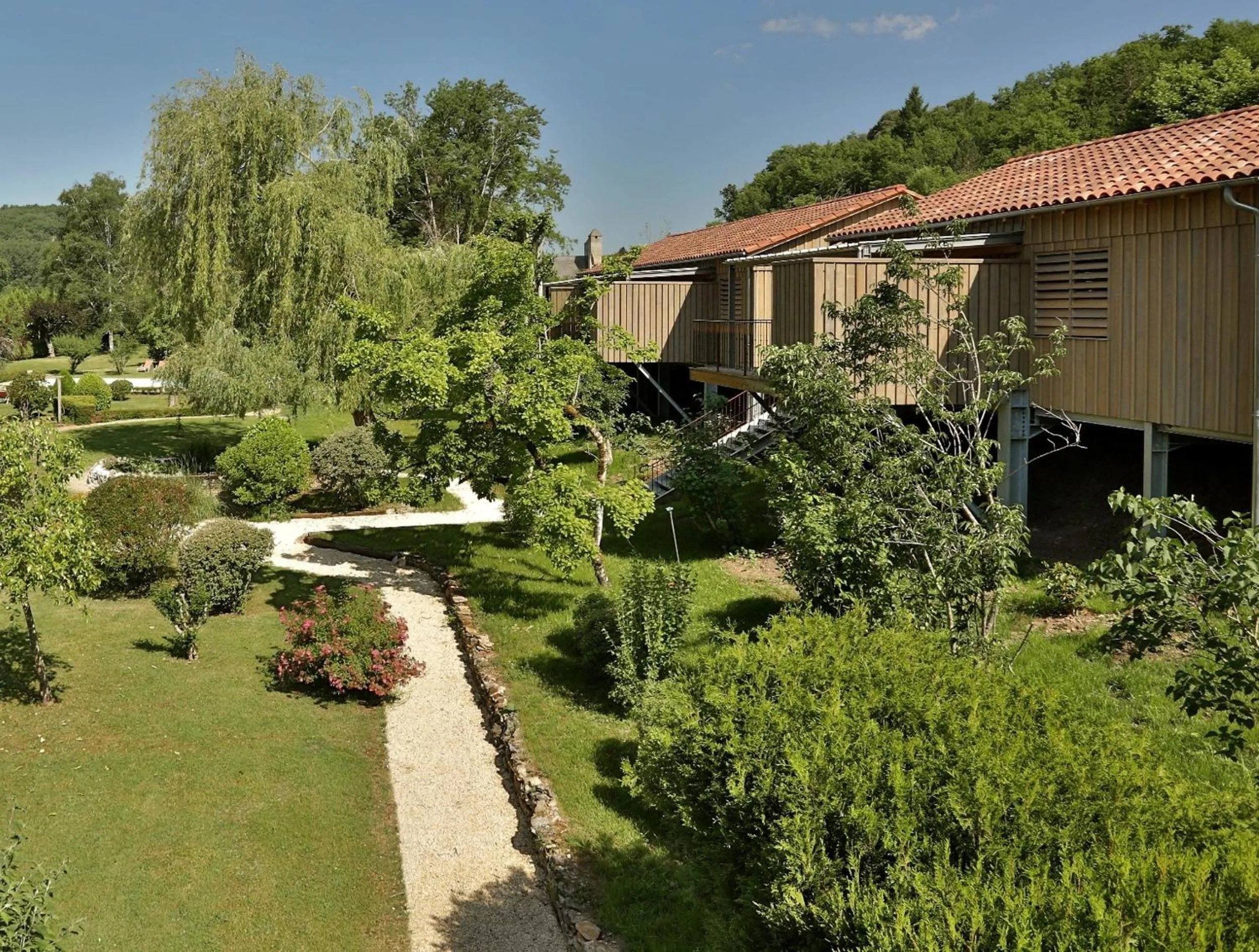 Spring in Les Glycines - Hôtel & Spa - Teritoria