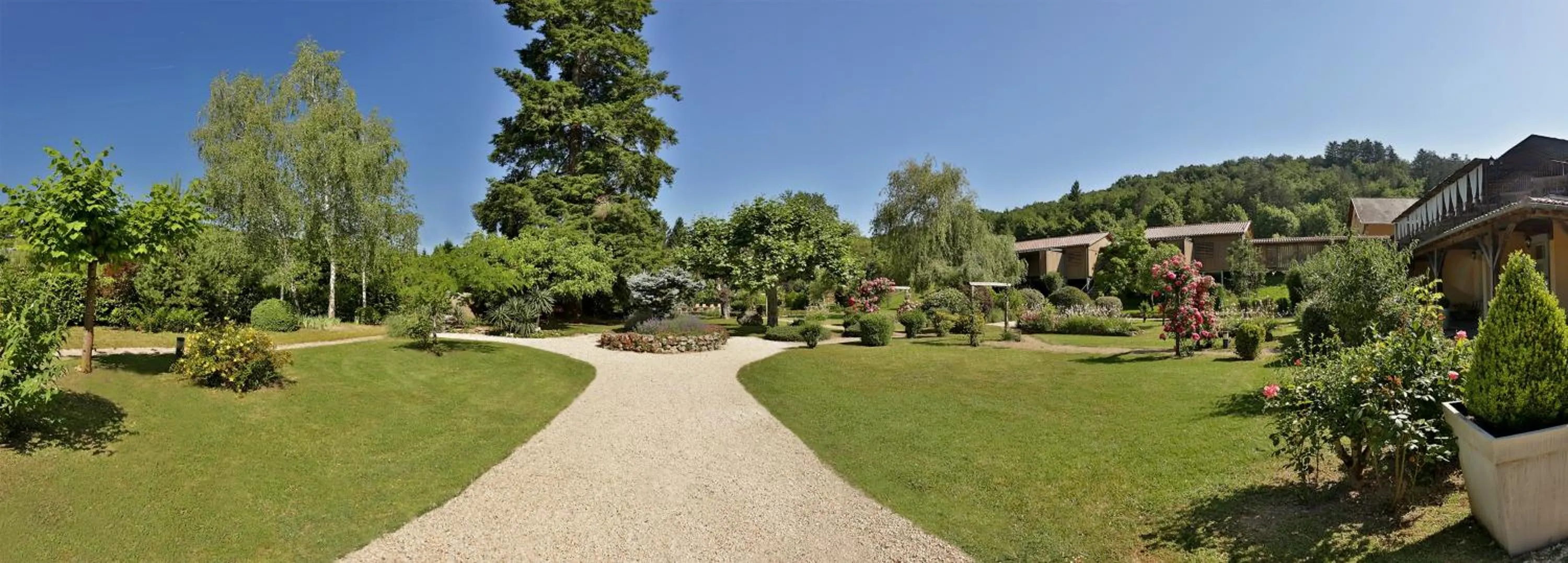 Garden in Les Glycines - Hôtel & Spa - Teritoria