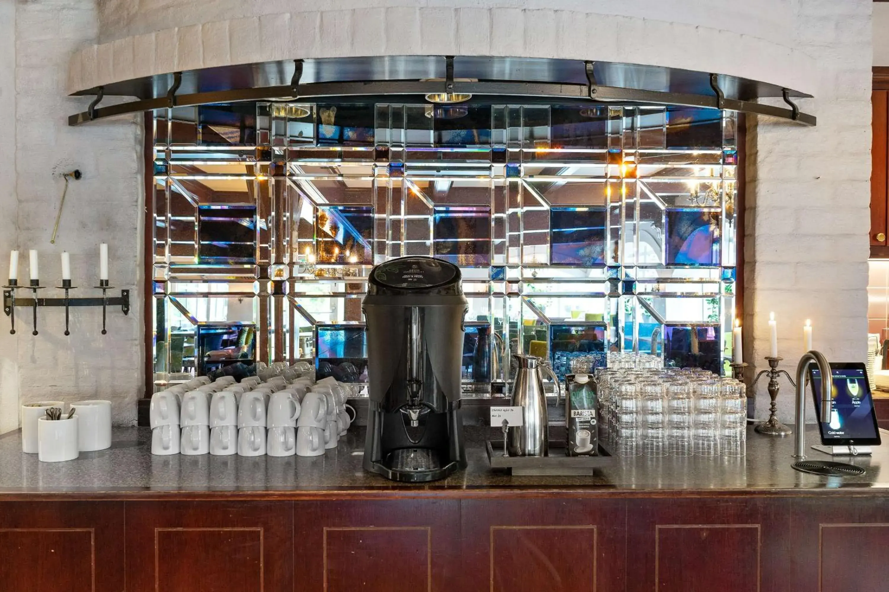 Property building in Best Western Royal Star Property building in Best Western Royal Star
