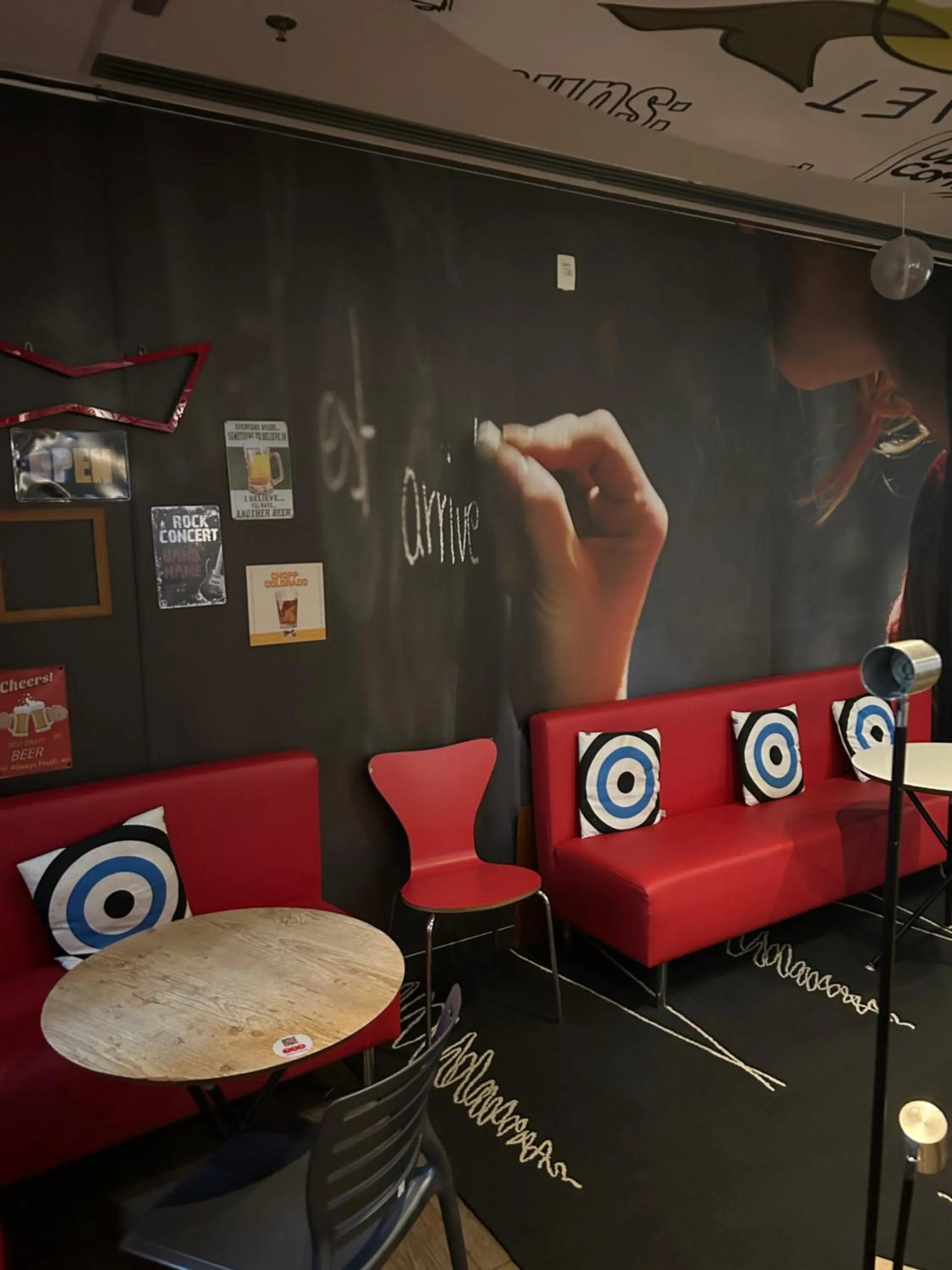 Property building in ibis Copacabana Posto 5