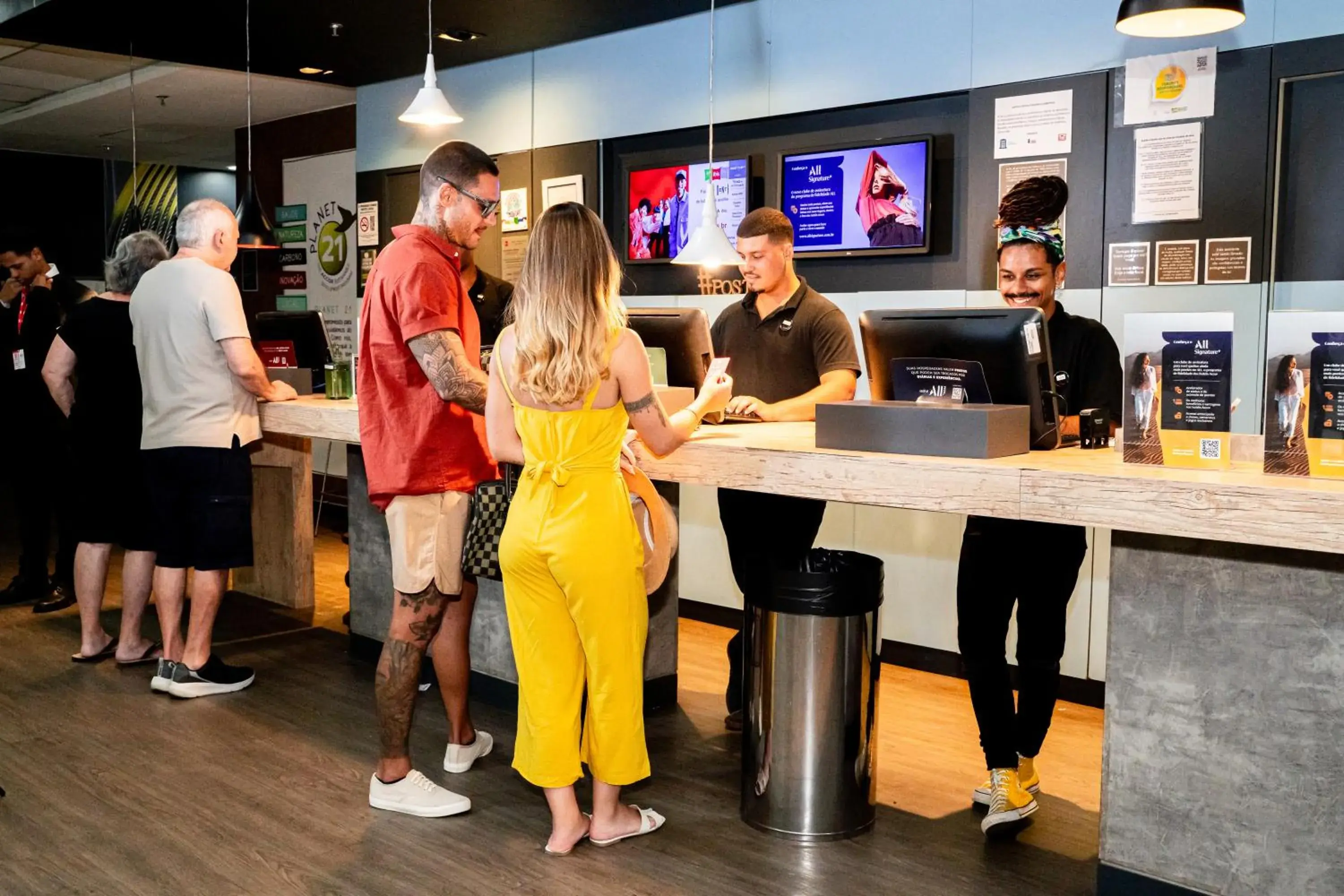 Lobby or reception in ibis Copacabana Posto 5 Lobby or reception in ibis Copacabana Posto 5