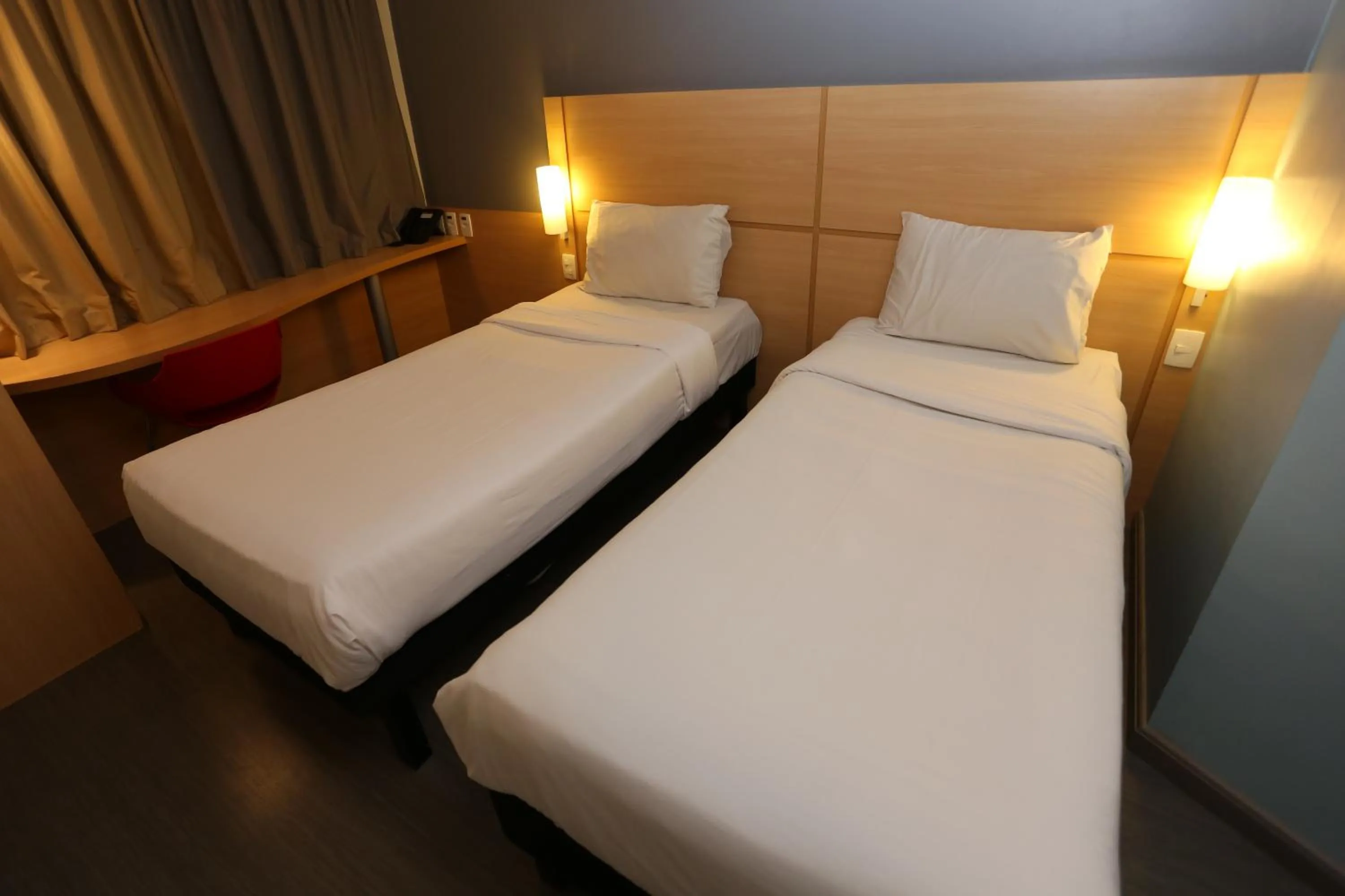 Bed in ibis Copacabana Posto 5