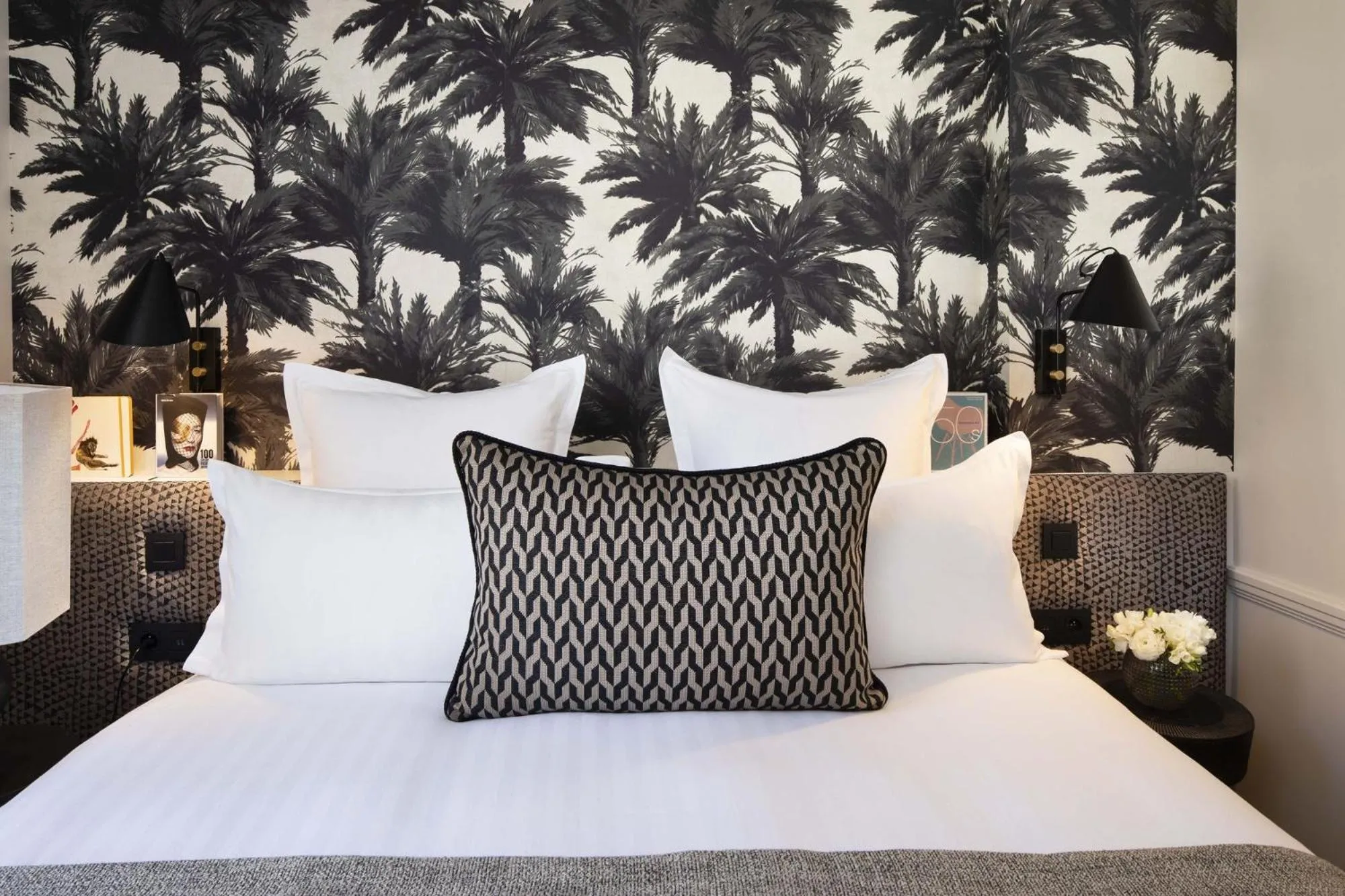 Bed in Hôtel Gramont