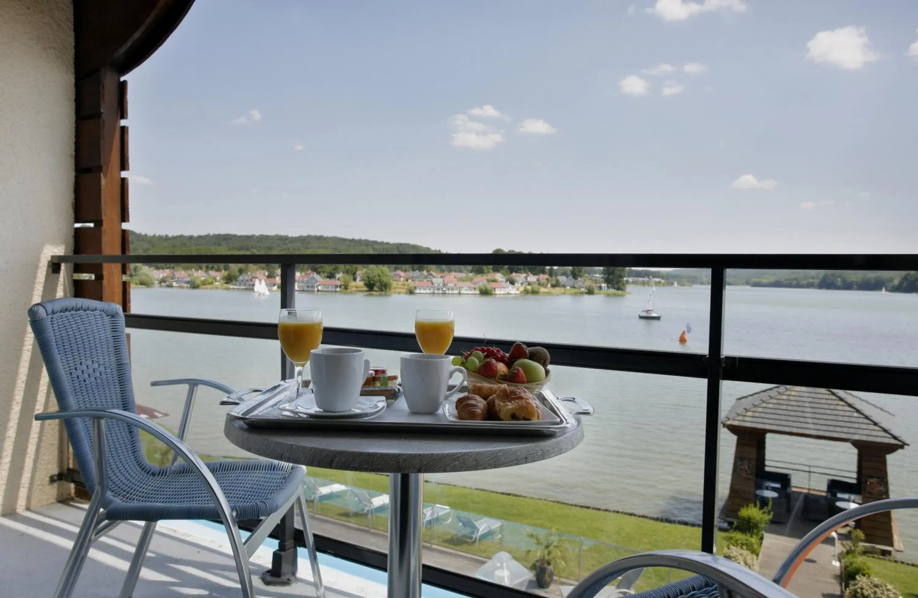 View (from property/room) in Hôtel du Golf de l'Ailette, The Originals Relais View (from property/room) in Hôtel du Golf de l'Ailette, The Originals Relais